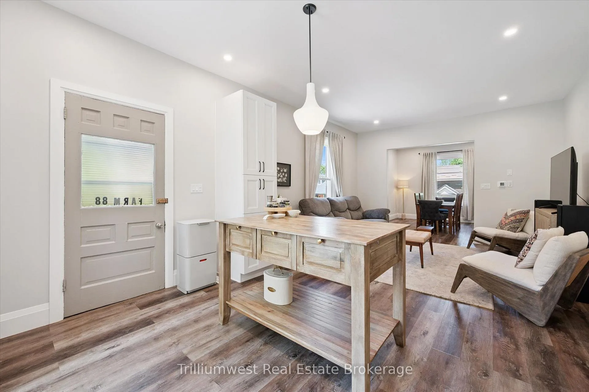 Photo 16 of 88 Dufferin Street, Guelph, Exhibition Park — HOMEH