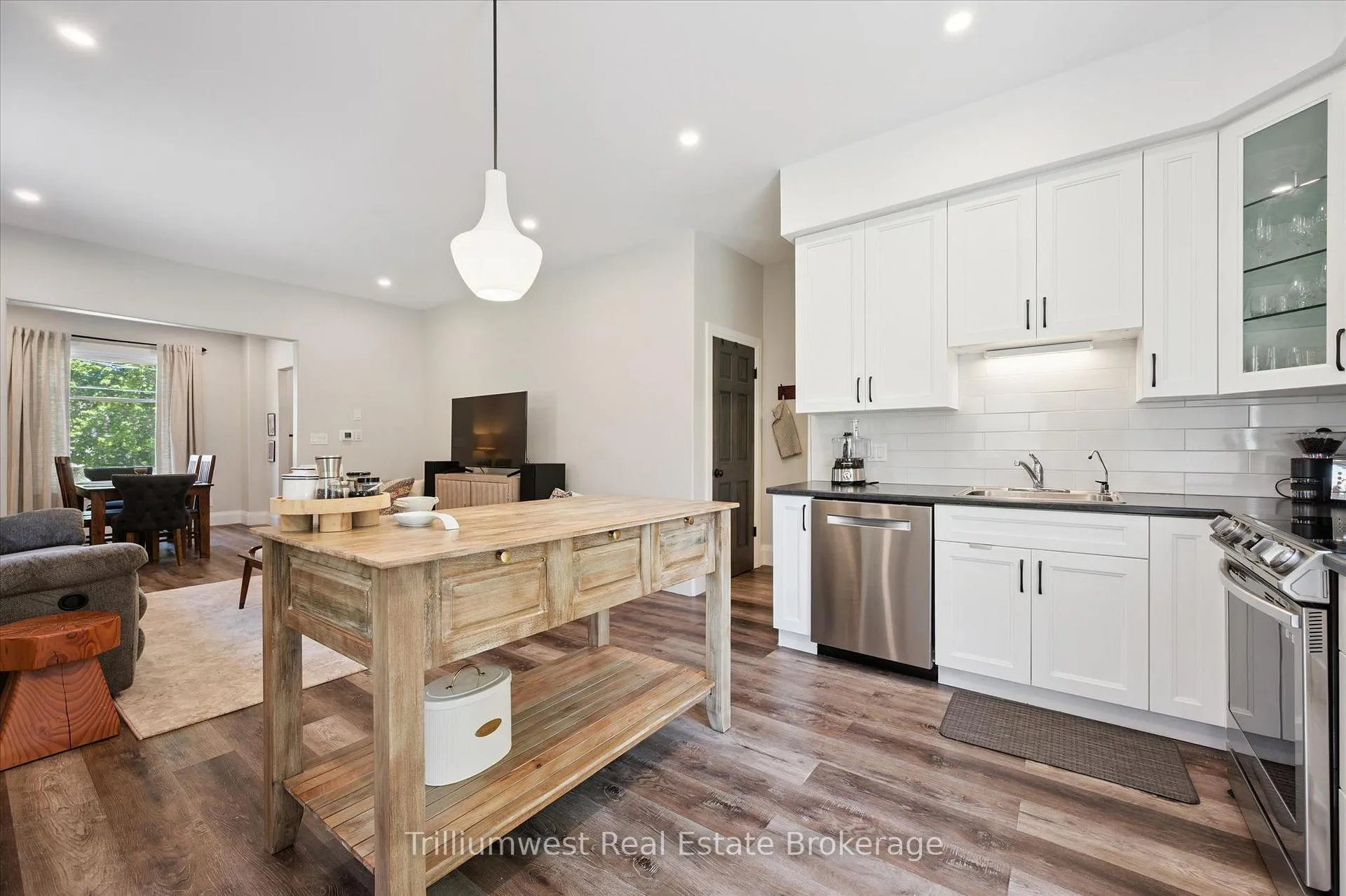 Photo 17 of 88 Dufferin Street, Guelph, Exhibition Park — HOMEH