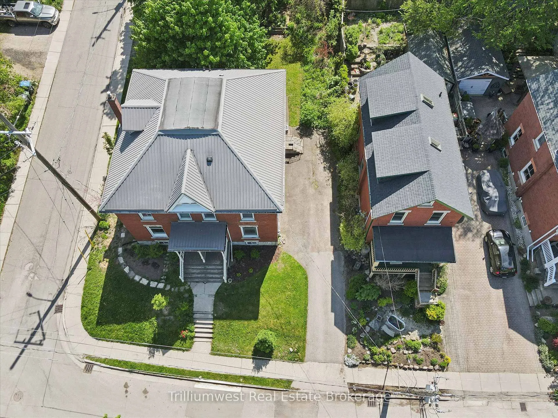 Photo 37 of 88 Dufferin Street, Guelph, Exhibition Park — HOMEH