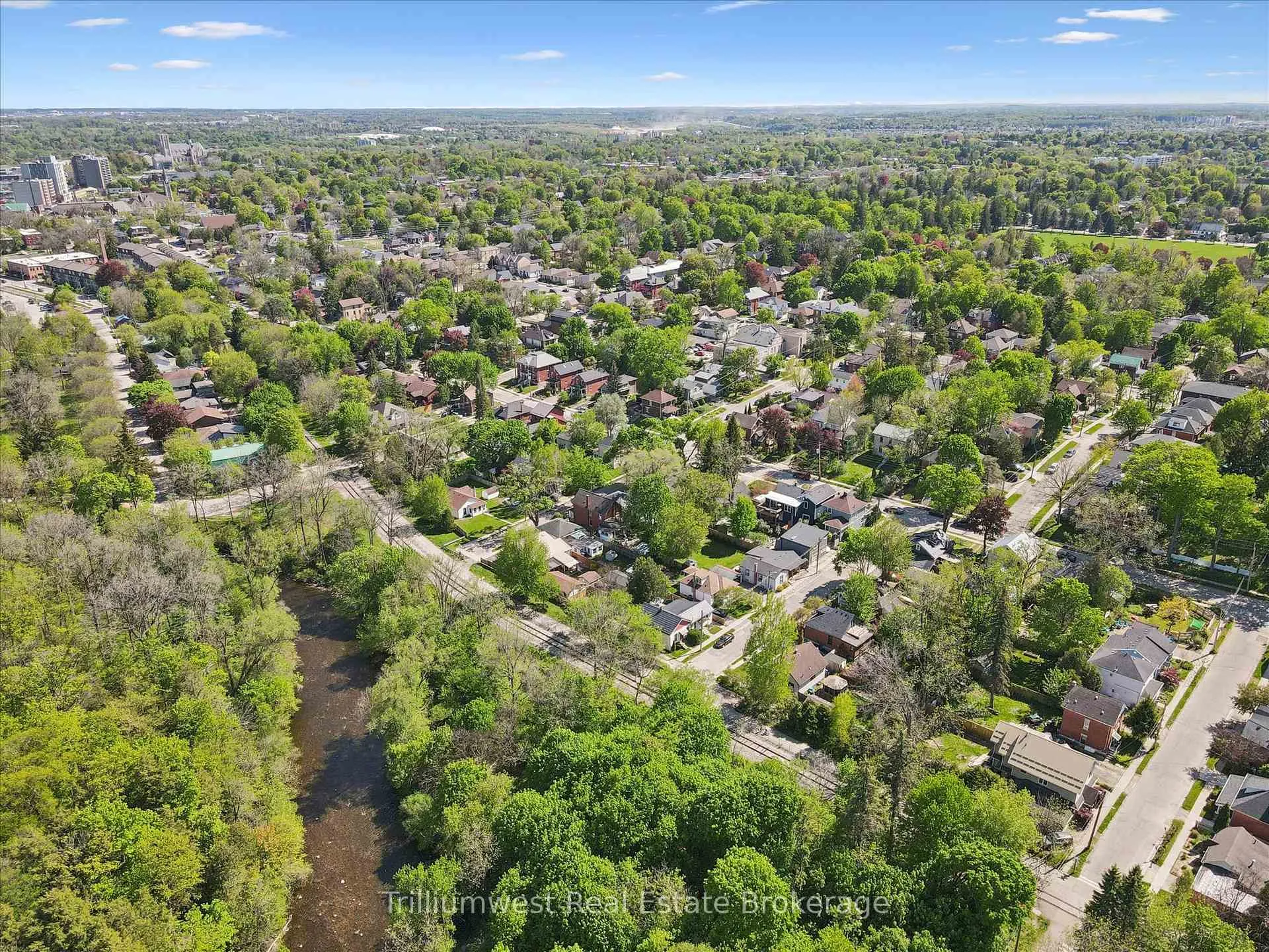 Photo 43 of 88 Dufferin Street, Guelph, Exhibition Park — HOMEH