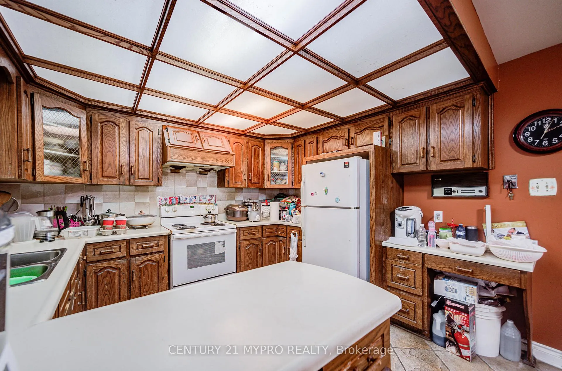 Photo 9 of 211 Bellwoods Avenue, Toronto, Trinity-Bellwoods — HOMEH