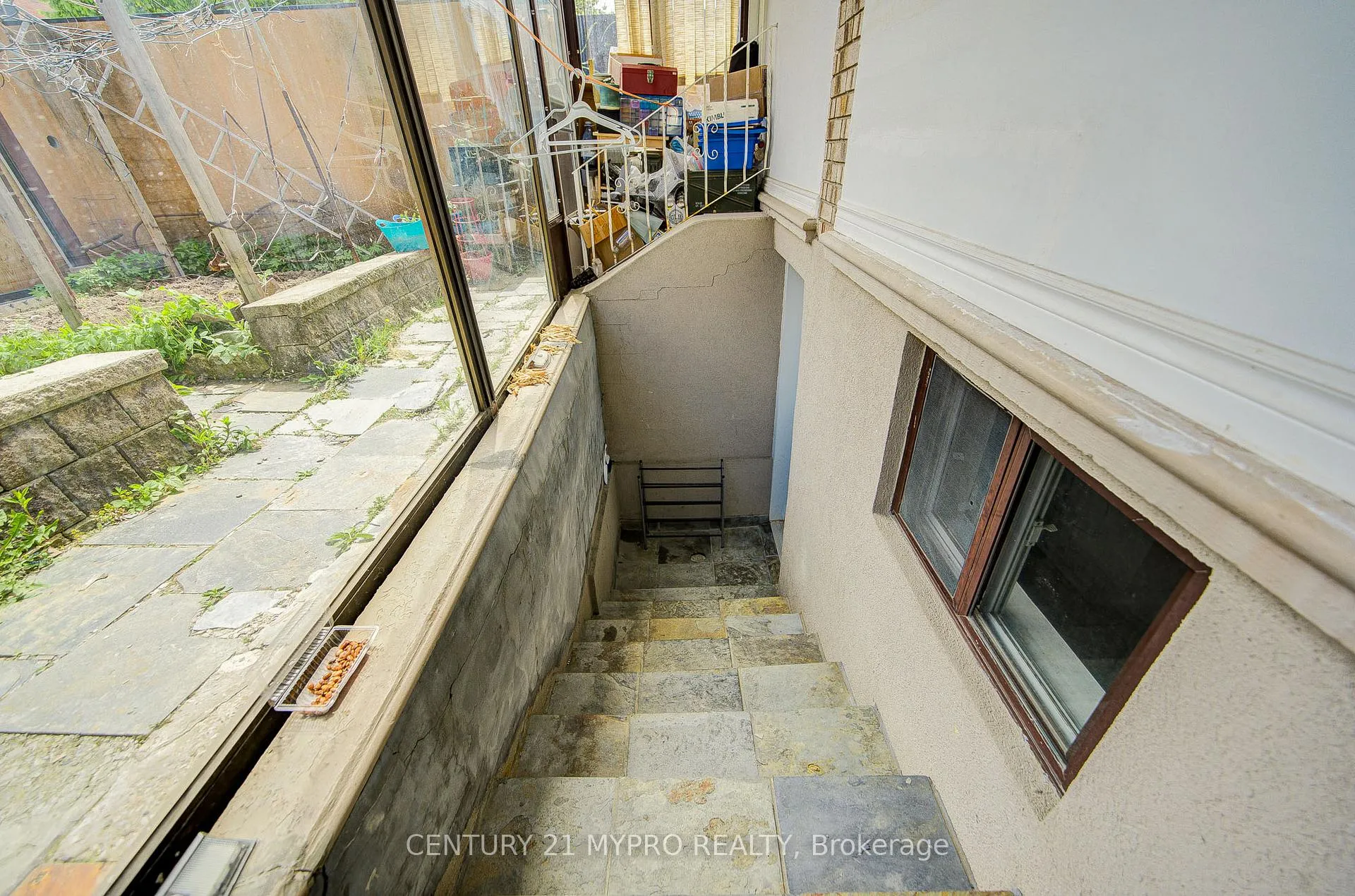 Photo 44 of 211 Bellwoods Avenue, Toronto, Trinity-Bellwoods — HOMEH