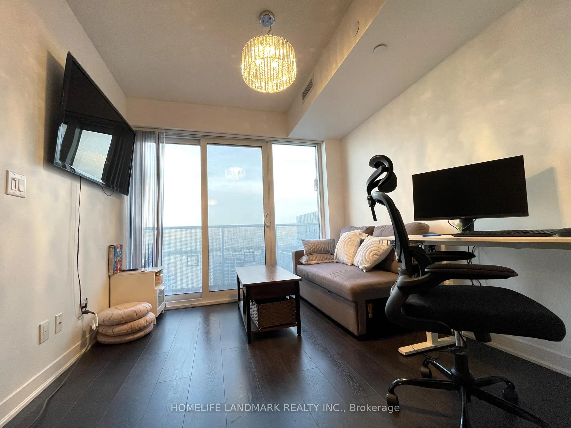 Photo 4 of Unit 4308, 88 Harbour Street, Toronto, Waterfront Communities — HOMEH