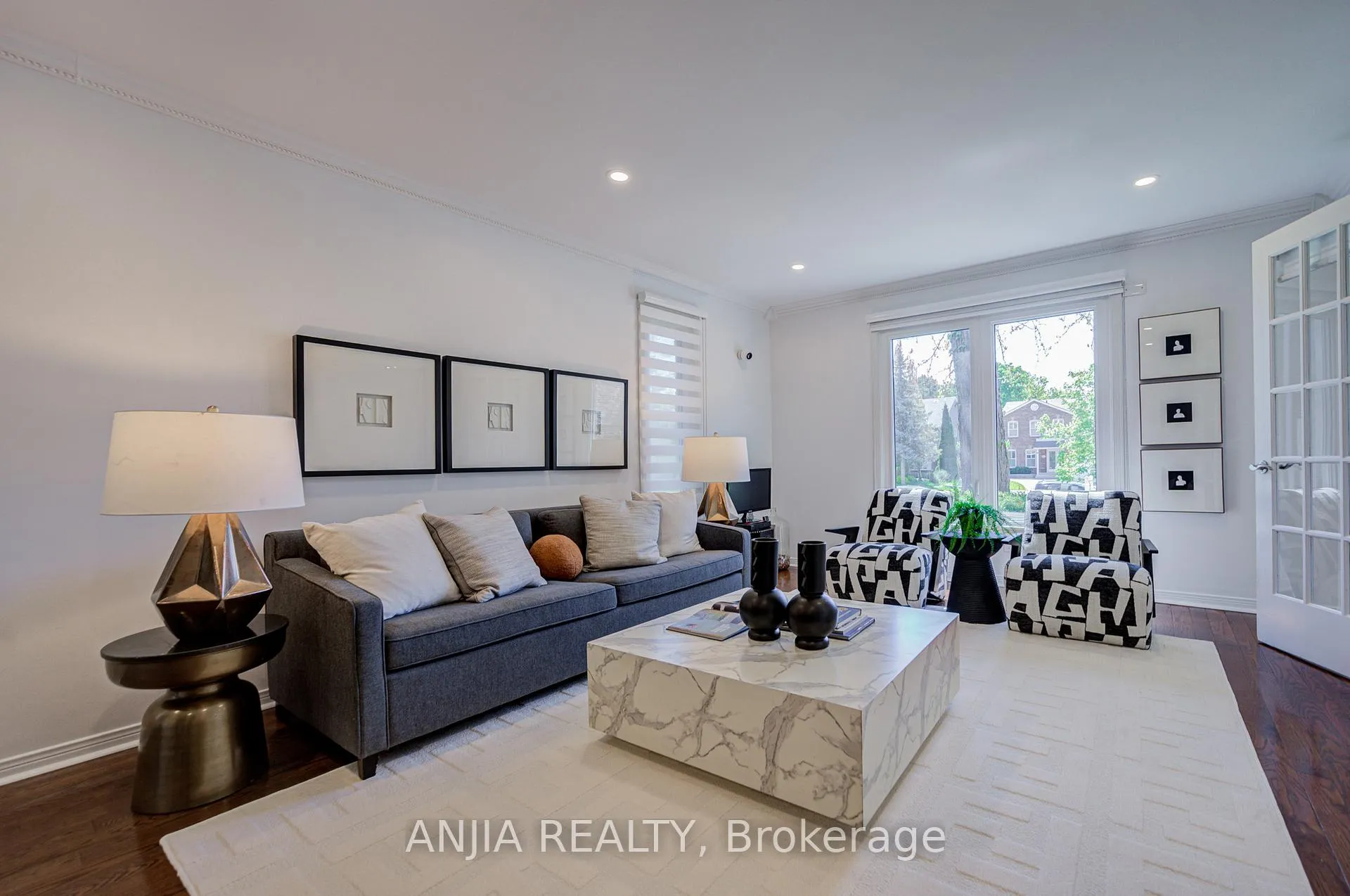 Photo 11 of 182 Carlton Road, Markham, Unionville — HOMEH