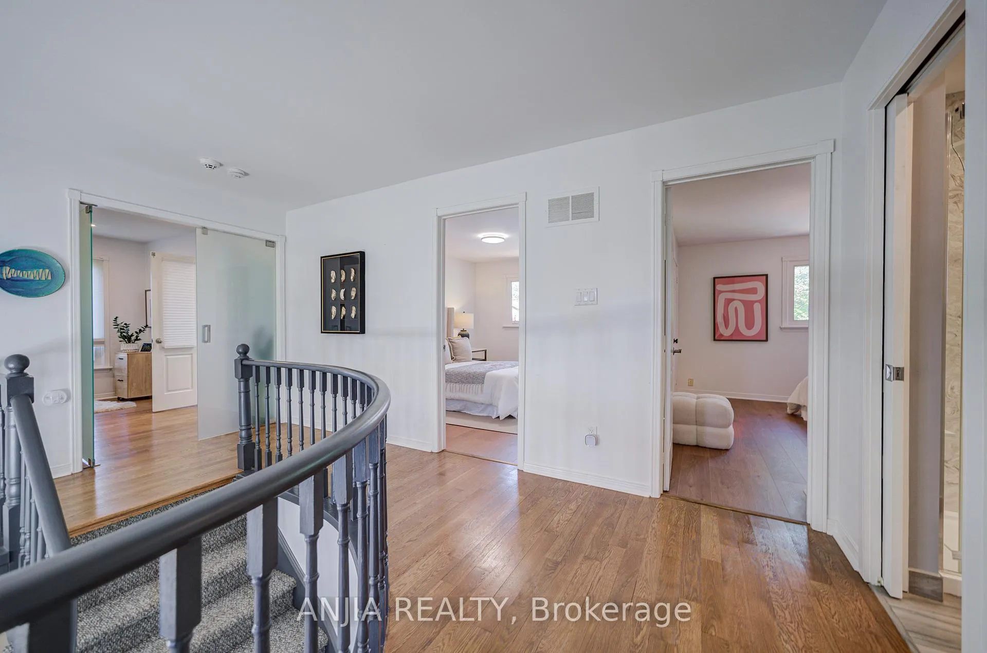 Photo 24 of 182 Carlton Road, Markham, Unionville — HOMEH