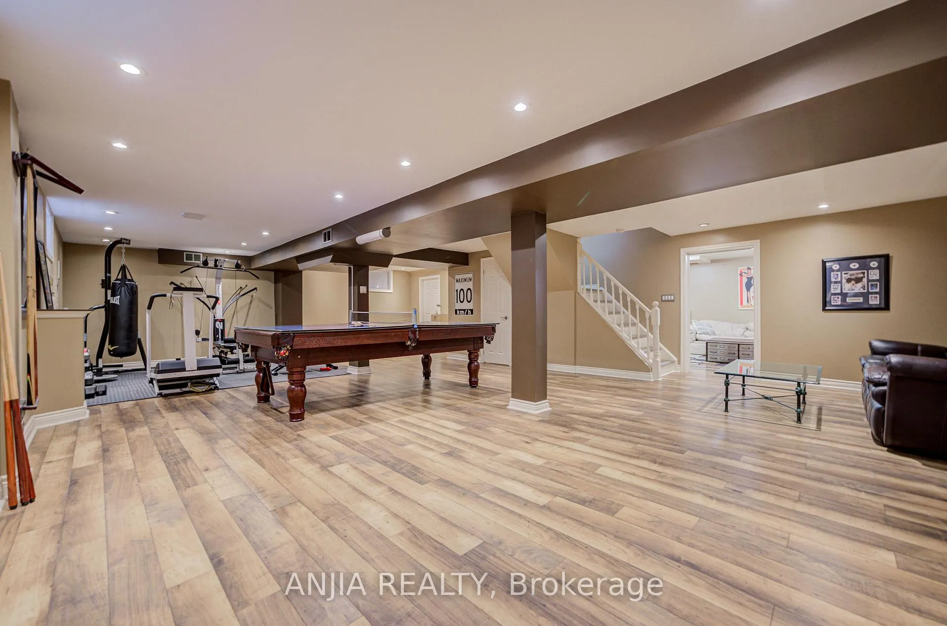 Photo 35 of 182 Carlton Road, Markham, Unionville — HOMEH