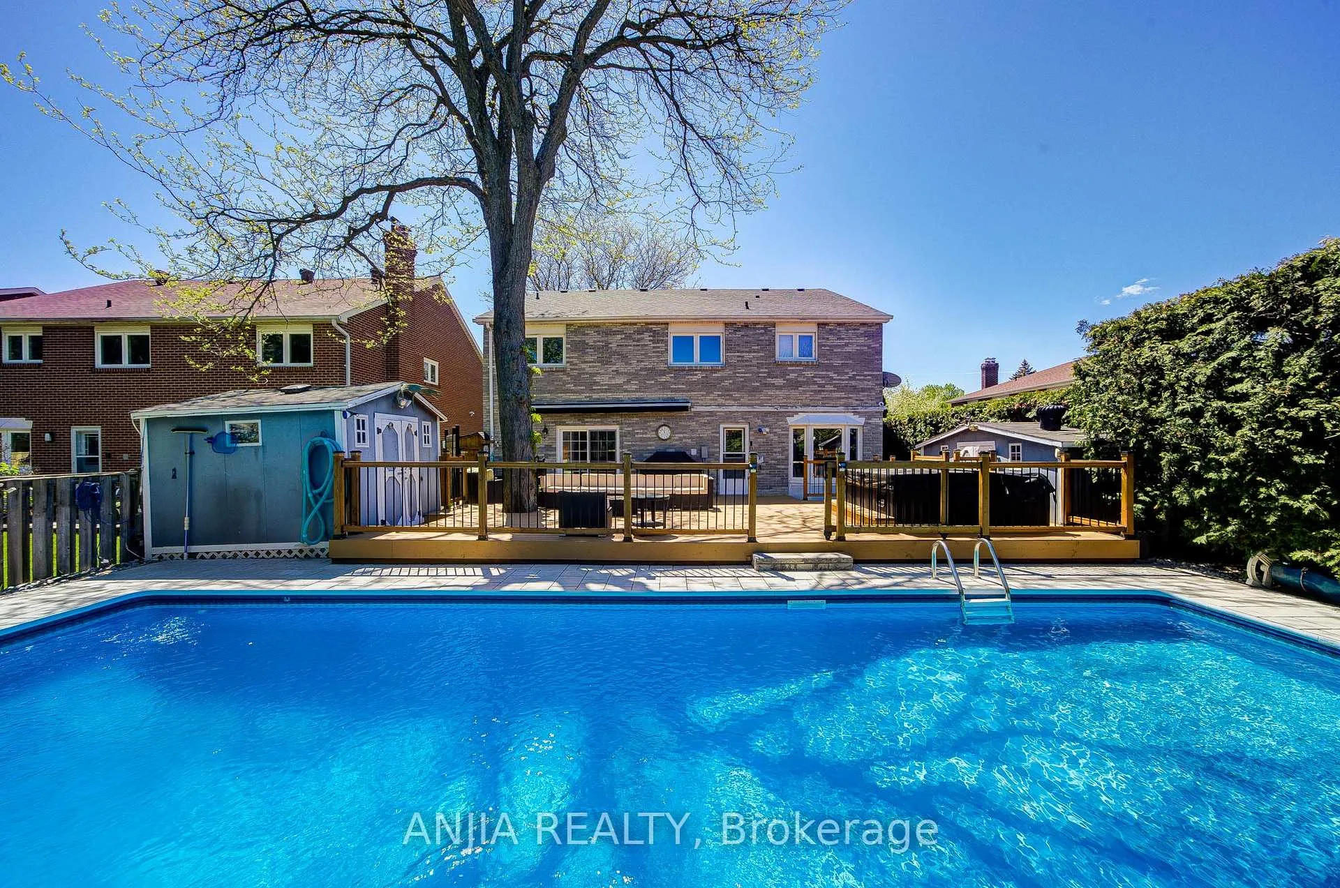 Photo 44 of 182 Carlton Road, Markham, Unionville — HOMEH