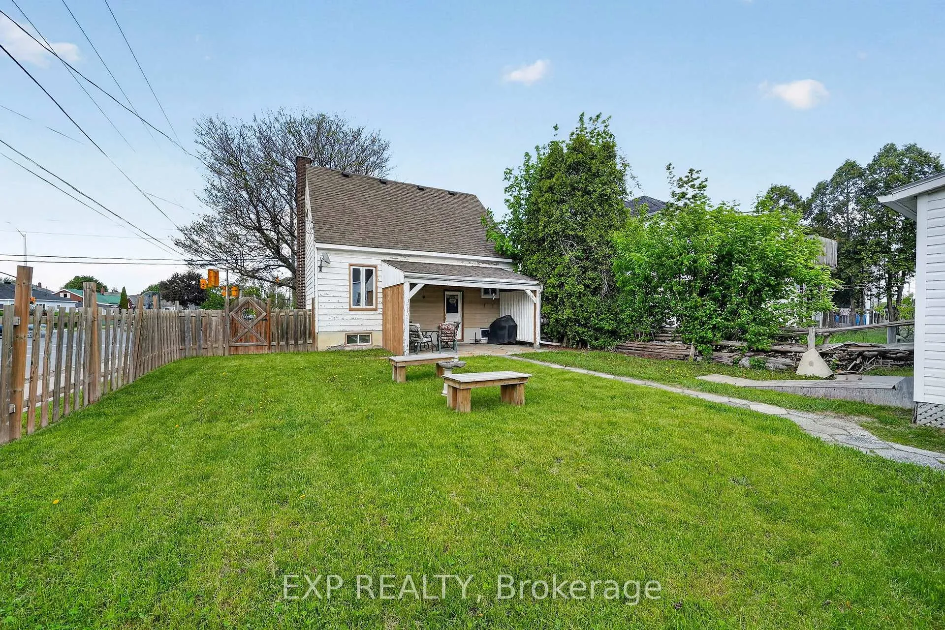 Photo 30 of 1301 Second Street E, Cornwall — HOMEH