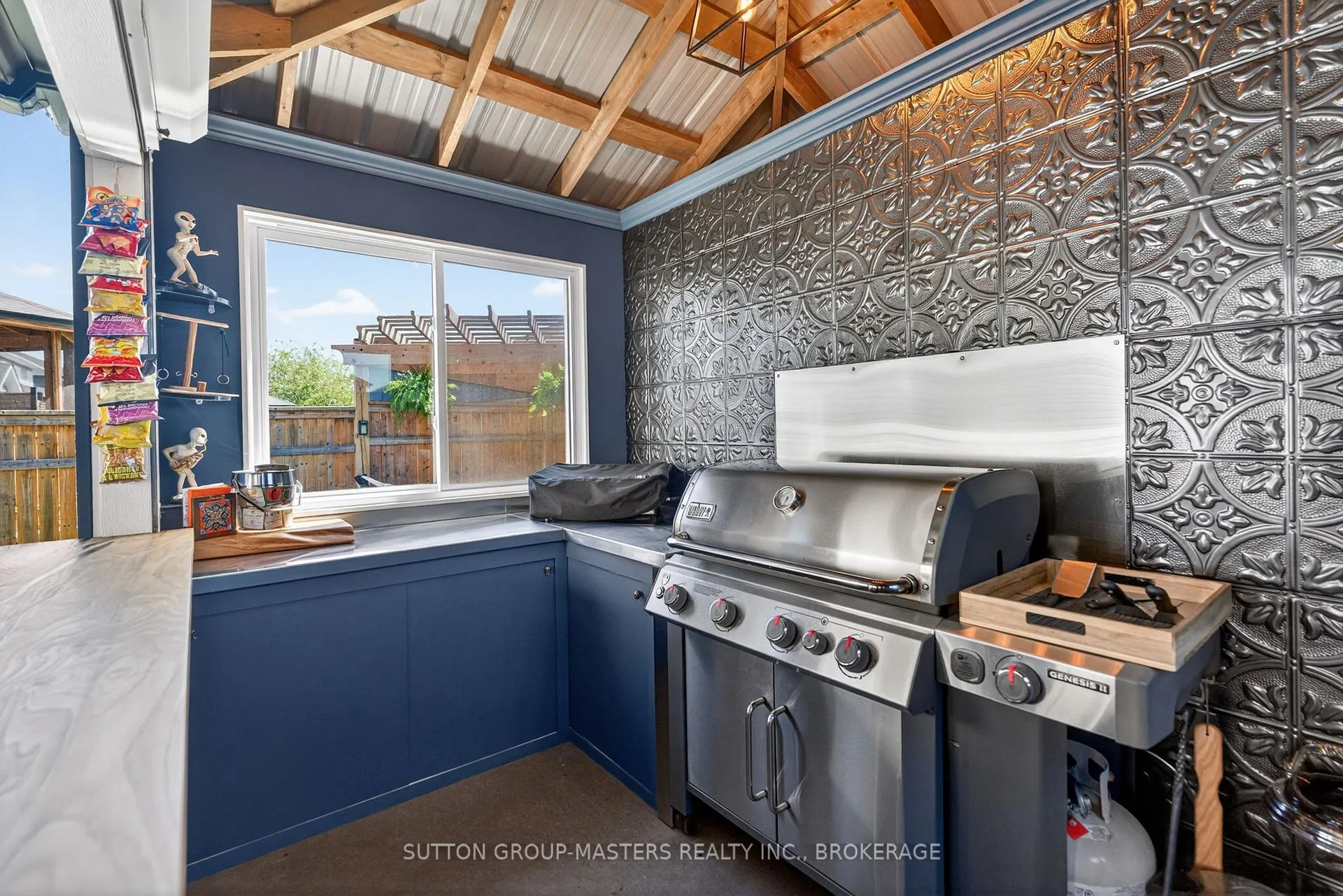Photo 9 of 124 Hazlett Street, Loyalist, Amherstview — HOMEH