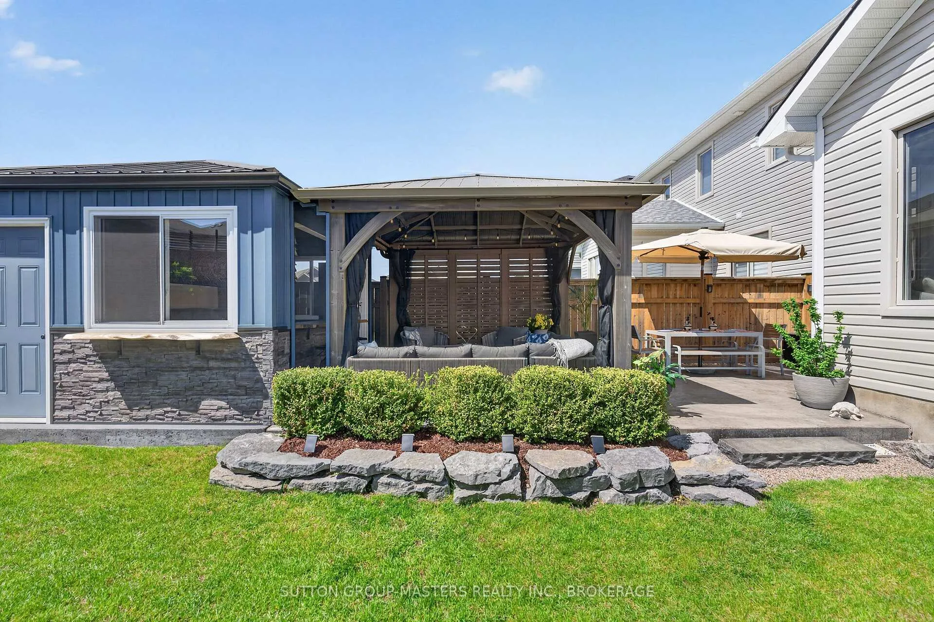 Photo 13 of 124 Hazlett Street, Loyalist, Amherstview — HOMEH