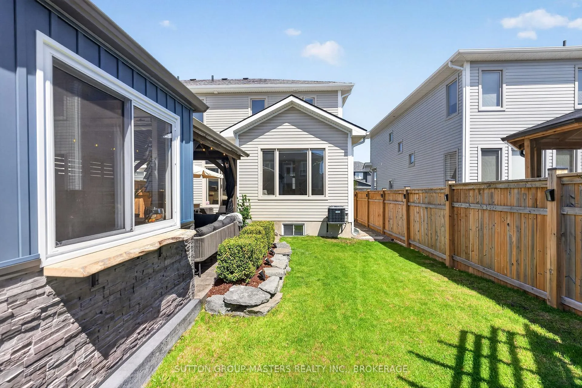 Photo 15 of 124 Hazlett Street, Loyalist, Amherstview — HOMEH