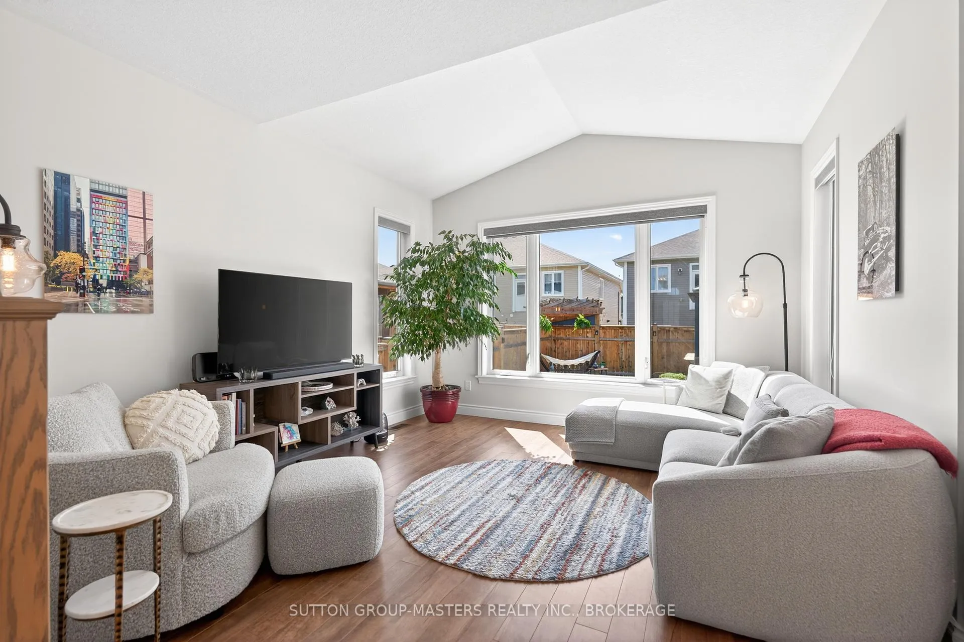 Photo 25 of 124 Hazlett Street, Loyalist, Amherstview — HOMEH
