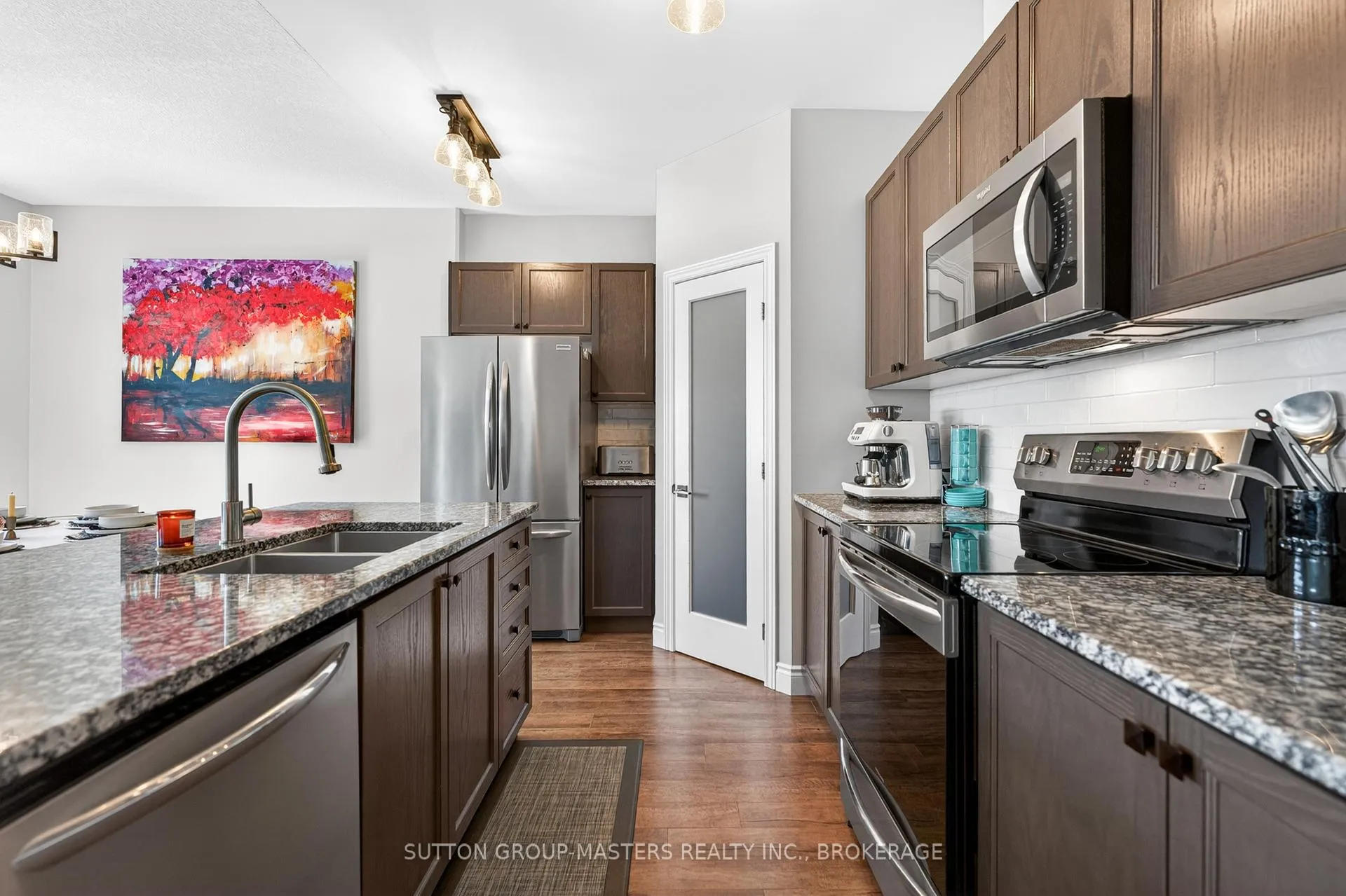 Photo 30 of 124 Hazlett Street, Loyalist, Amherstview — HOMEH