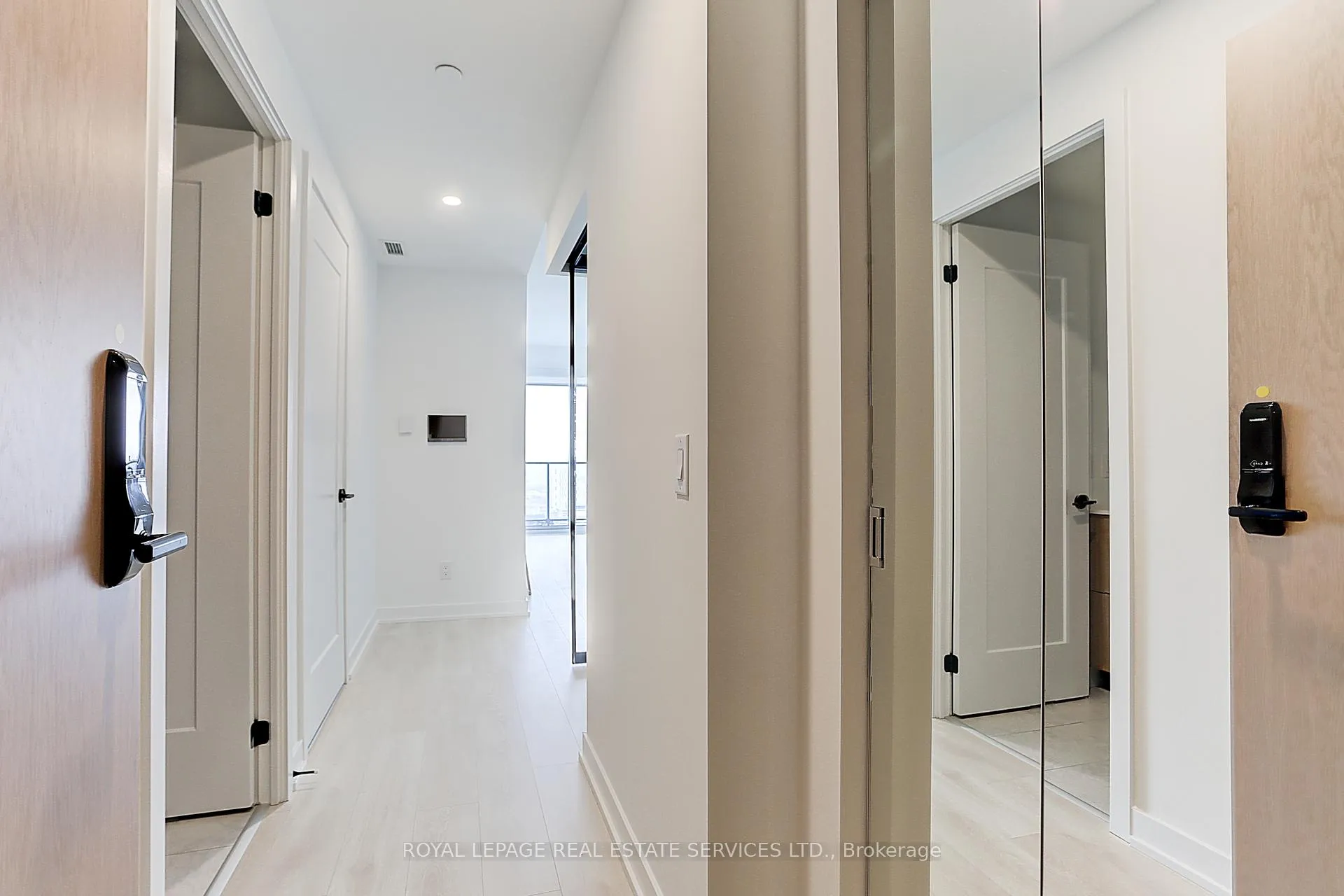 Photo 21 of Unit 3304, 5 Defries Street, Toronto, Regent Park — HOMEH