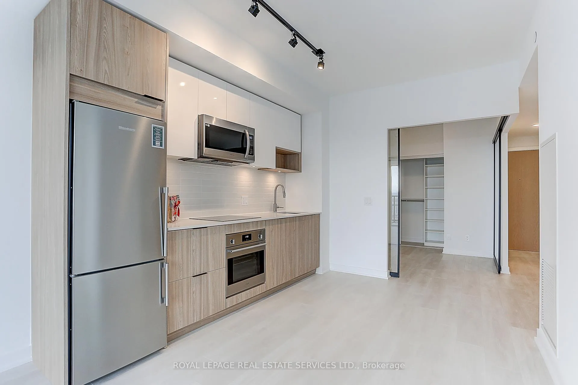 Photo 29 of Unit 3304, 5 Defries Street, Toronto, Regent Park — HOMEH