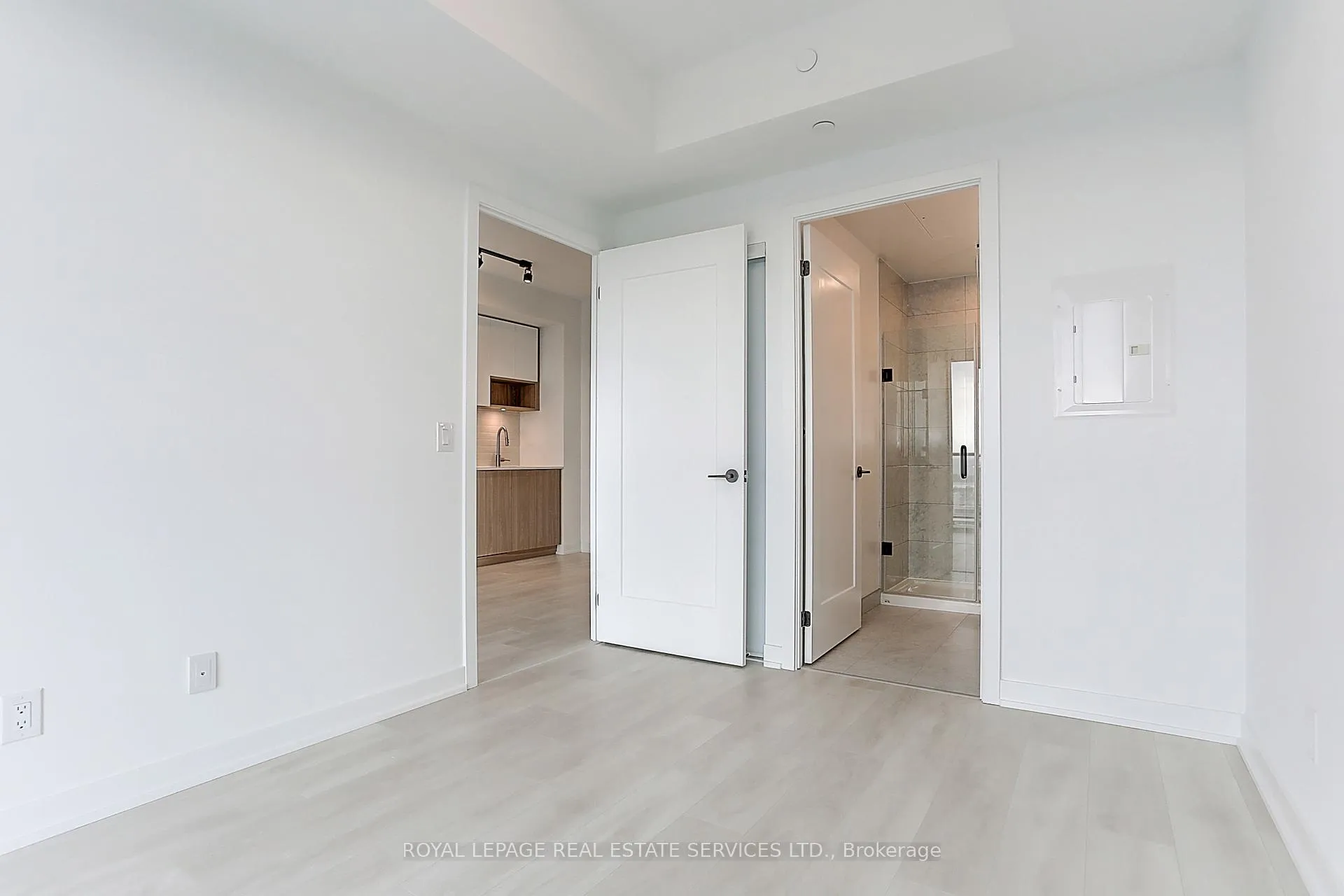 Photo 37 of Unit 3304, 5 Defries Street, Toronto, Regent Park — HOMEH