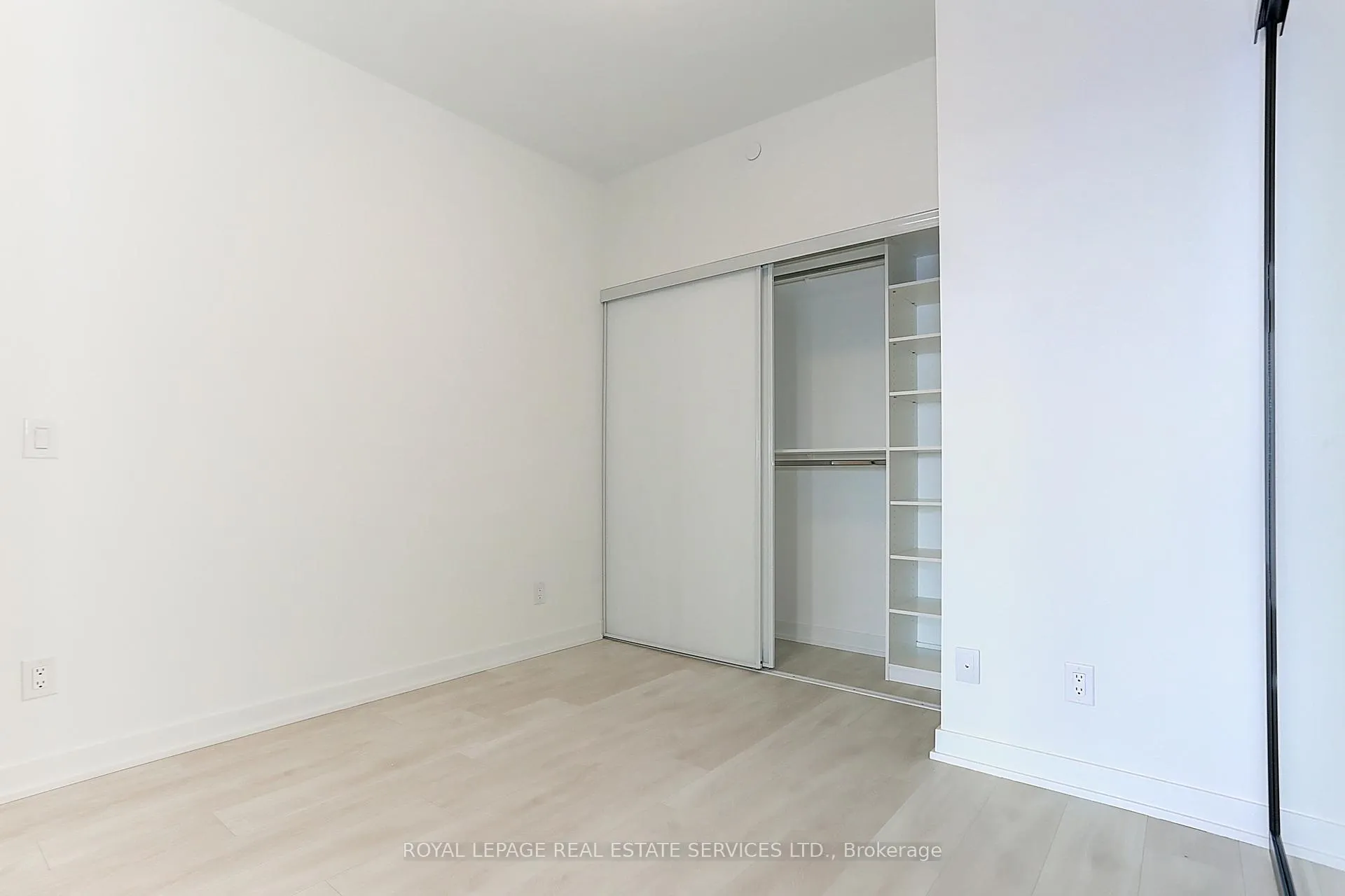 Photo 40 of Unit 3304, 5 Defries Street, Toronto, Regent Park — HOMEH