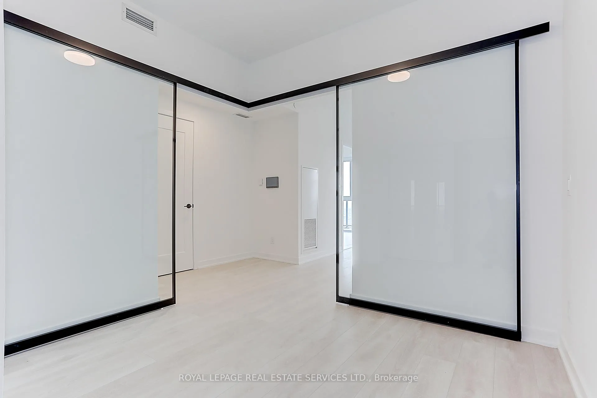 Photo 42 of Unit 3304, 5 Defries Street, Toronto, Regent Park — HOMEH