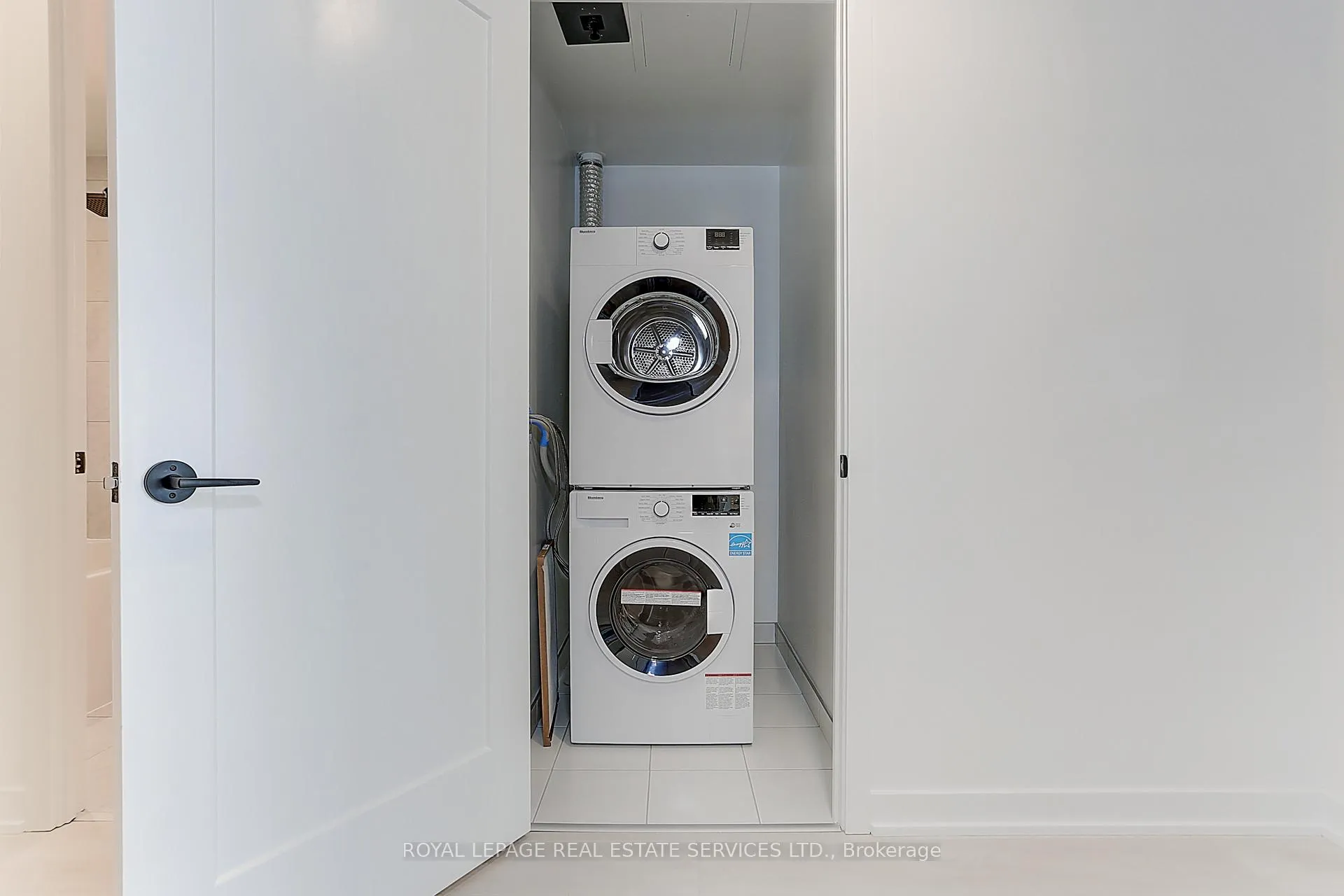 Photo 44 of Unit 3304, 5 Defries Street, Toronto, Regent Park — HOMEH