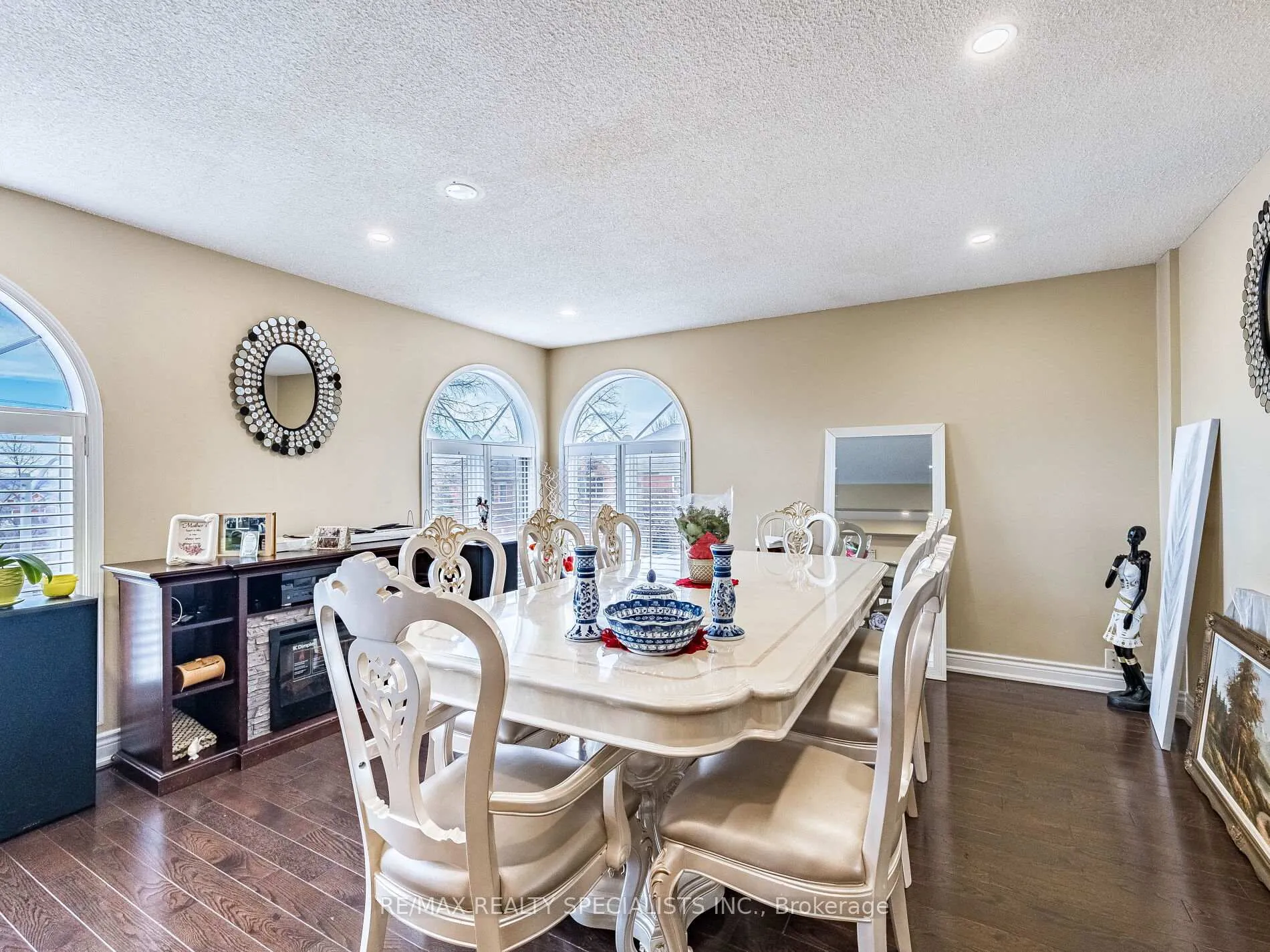 Photo 20 of 85 Forestgrove Circle, Brampton, Heart Lake East — HOMEH