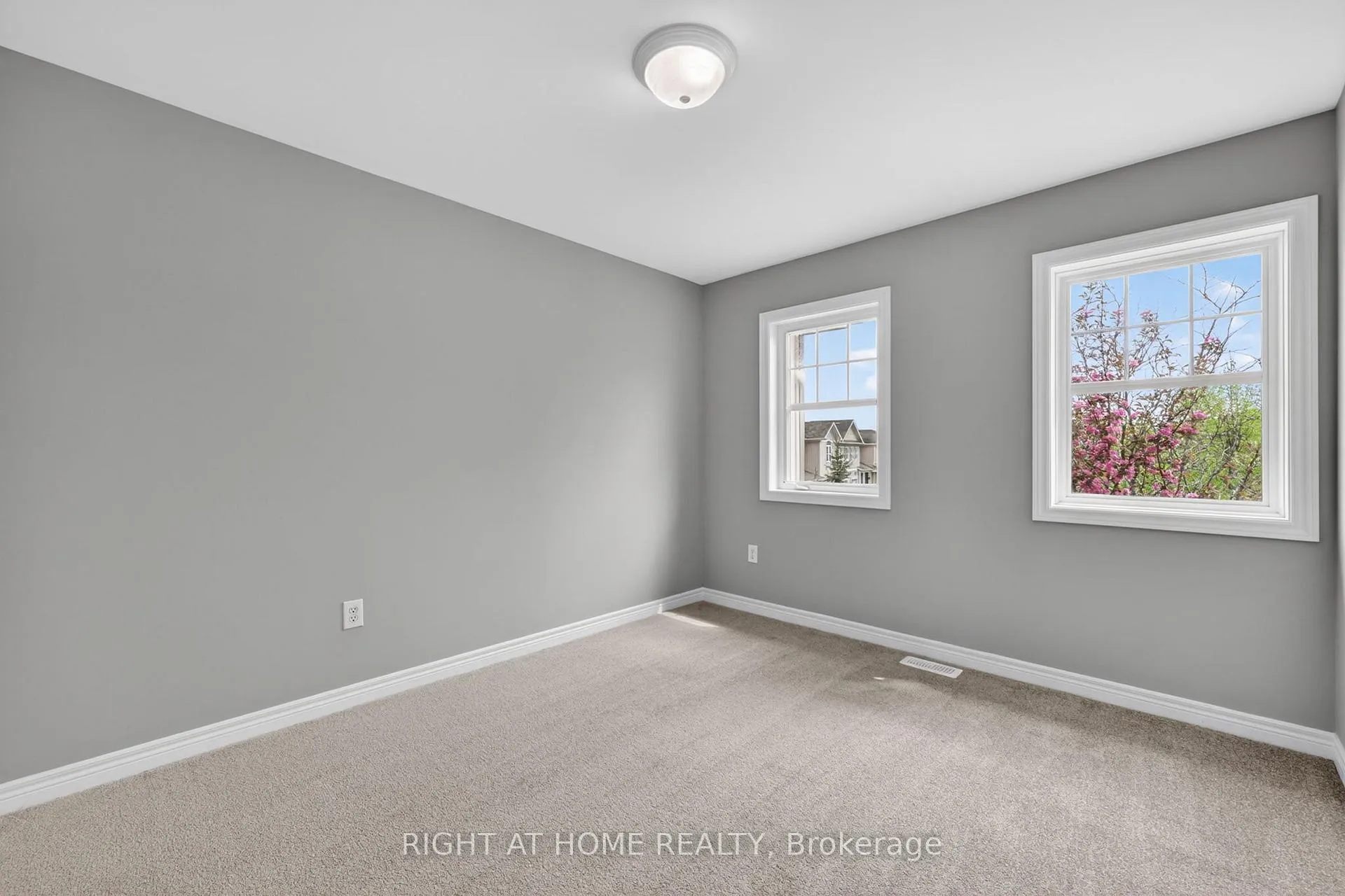 Photo 15 of Unit 84, 800 West Ridge Boulevard, Orillia — HOMEH
