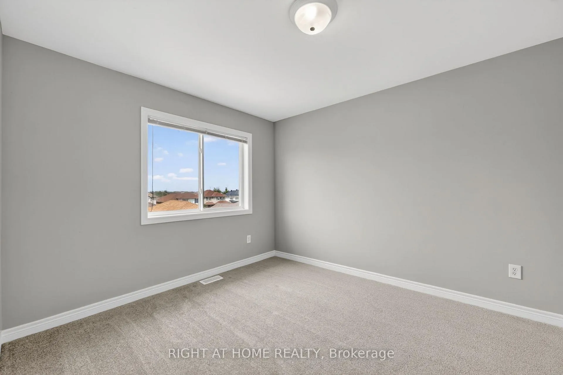 Photo 18 of Unit 84, 800 West Ridge Boulevard, Orillia — HOMEH