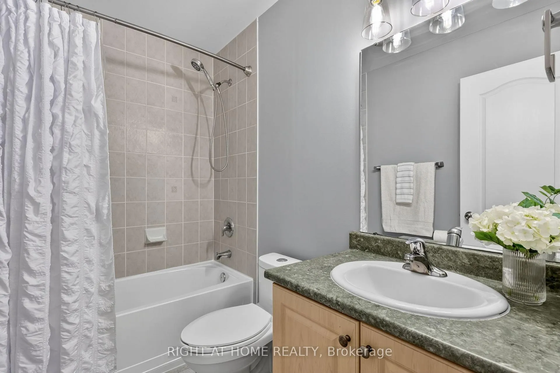 Photo 21 of Unit 84, 800 West Ridge Boulevard, Orillia — HOMEH