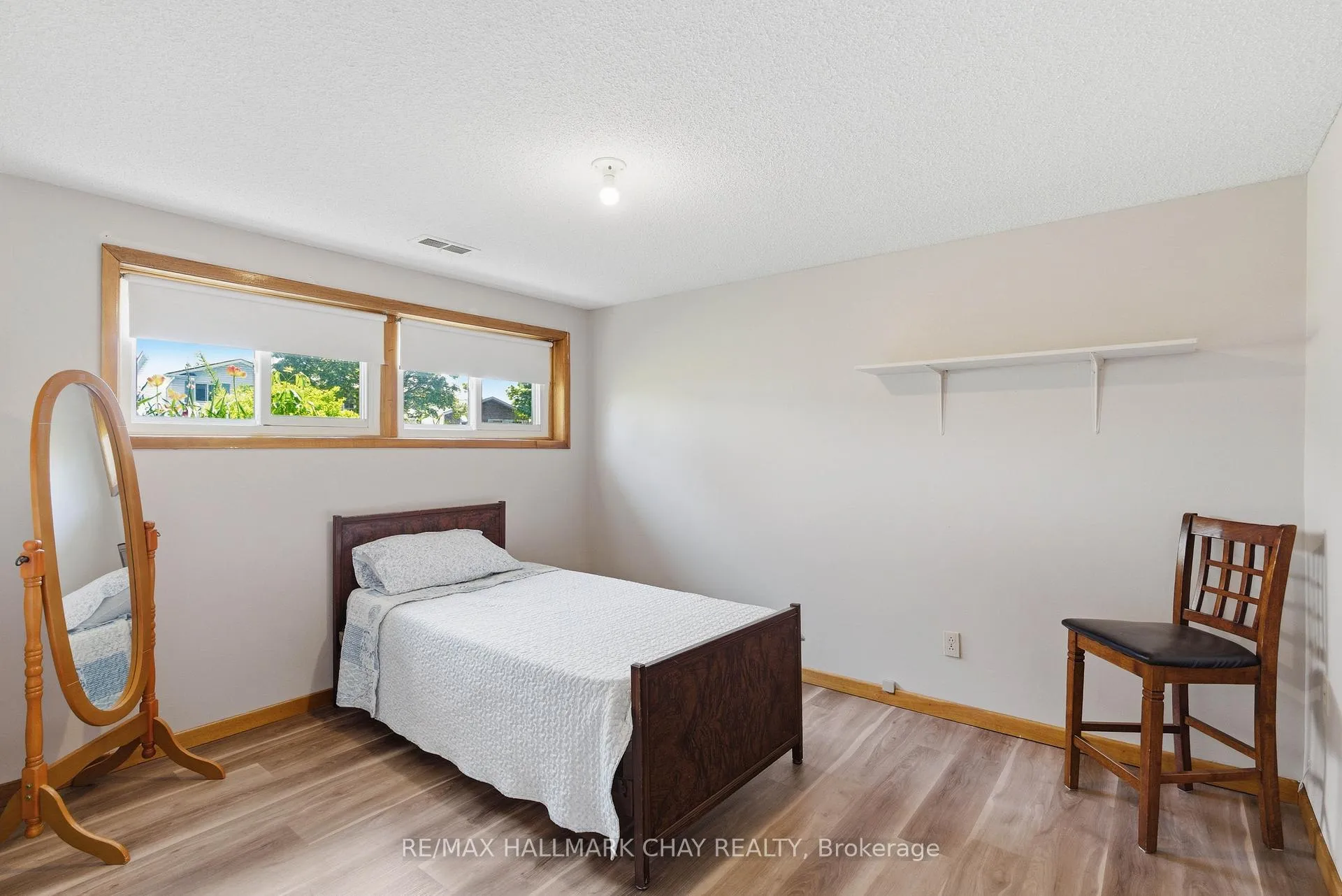 Photo 23 of 108 University Avenue, Belleville, Belleville Ward — HOMEH
