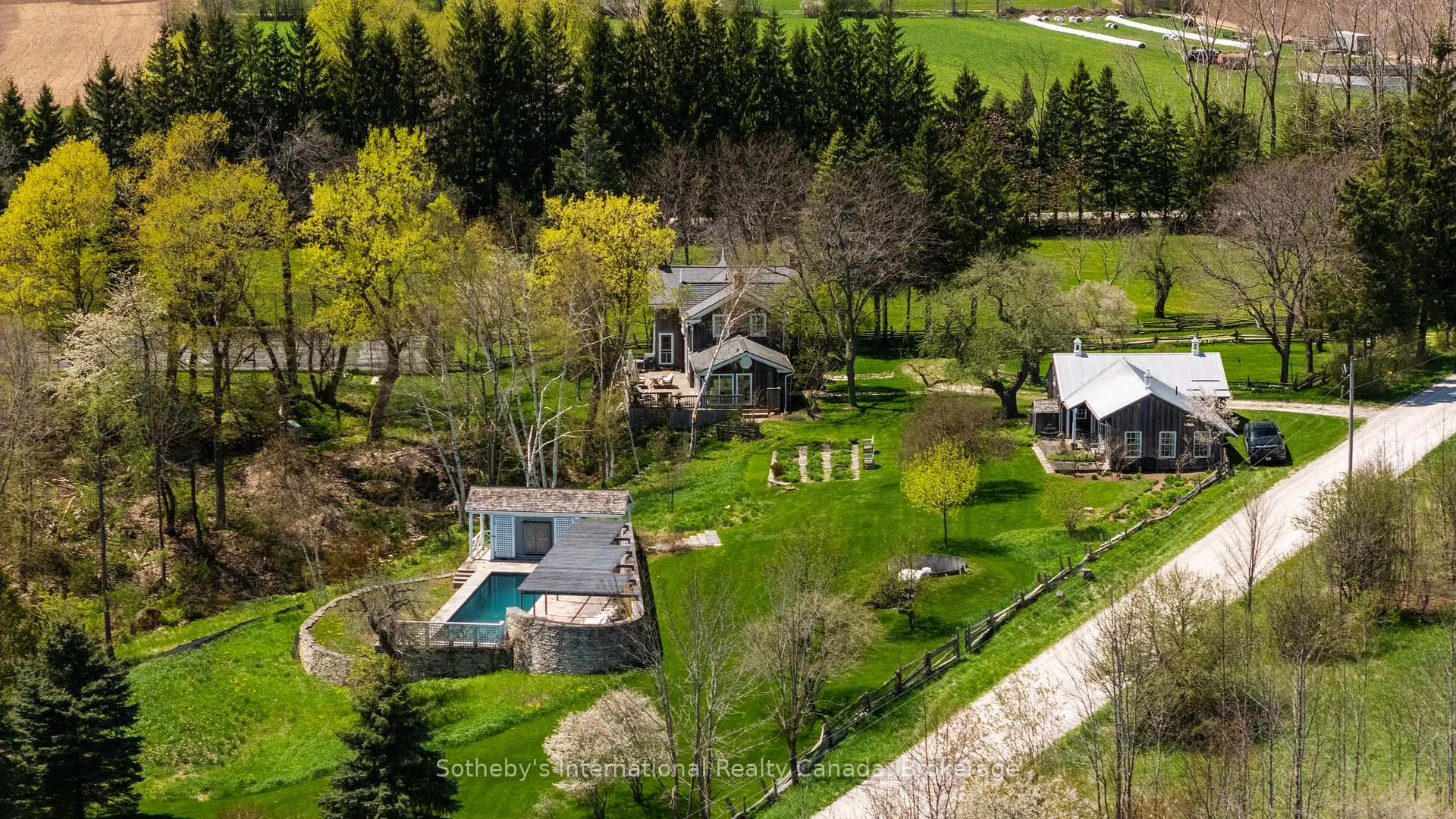 Photo 1 of 47014 Old Mail Road, Grey Highlands — HOMEH