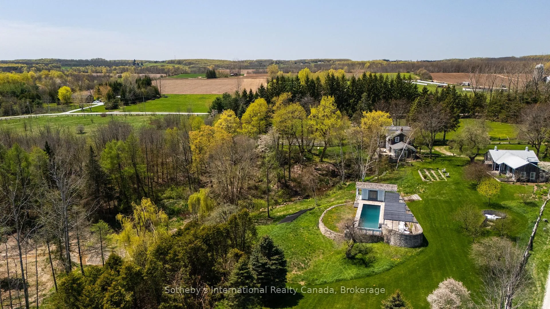 Photo 43 of 47014 Old Mail Road, Grey Highlands — HOMEH