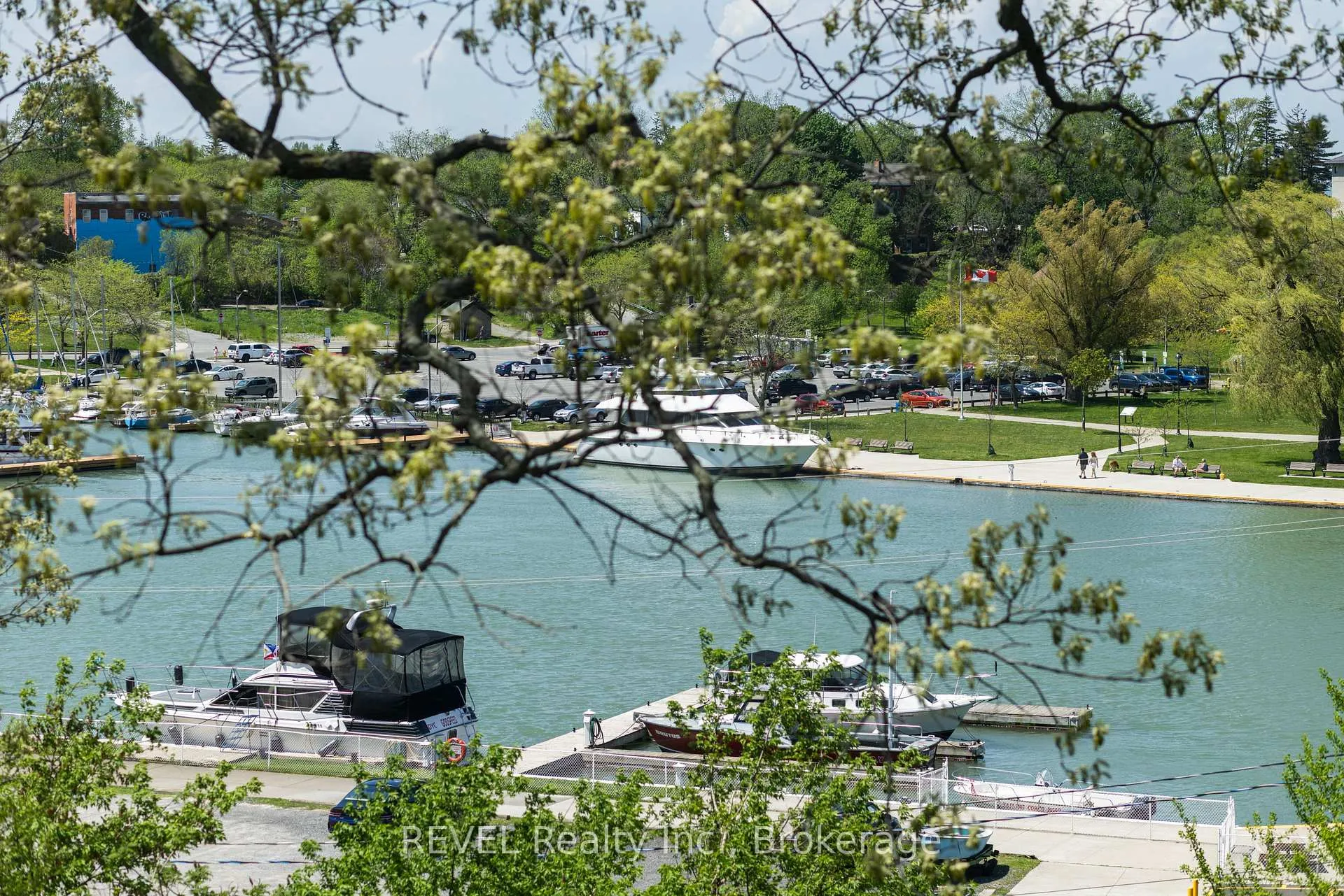 Photo 20 of Unit 23, 5 Carn Castle Gate, St. Catharines, Lakeshore — HOMEH
