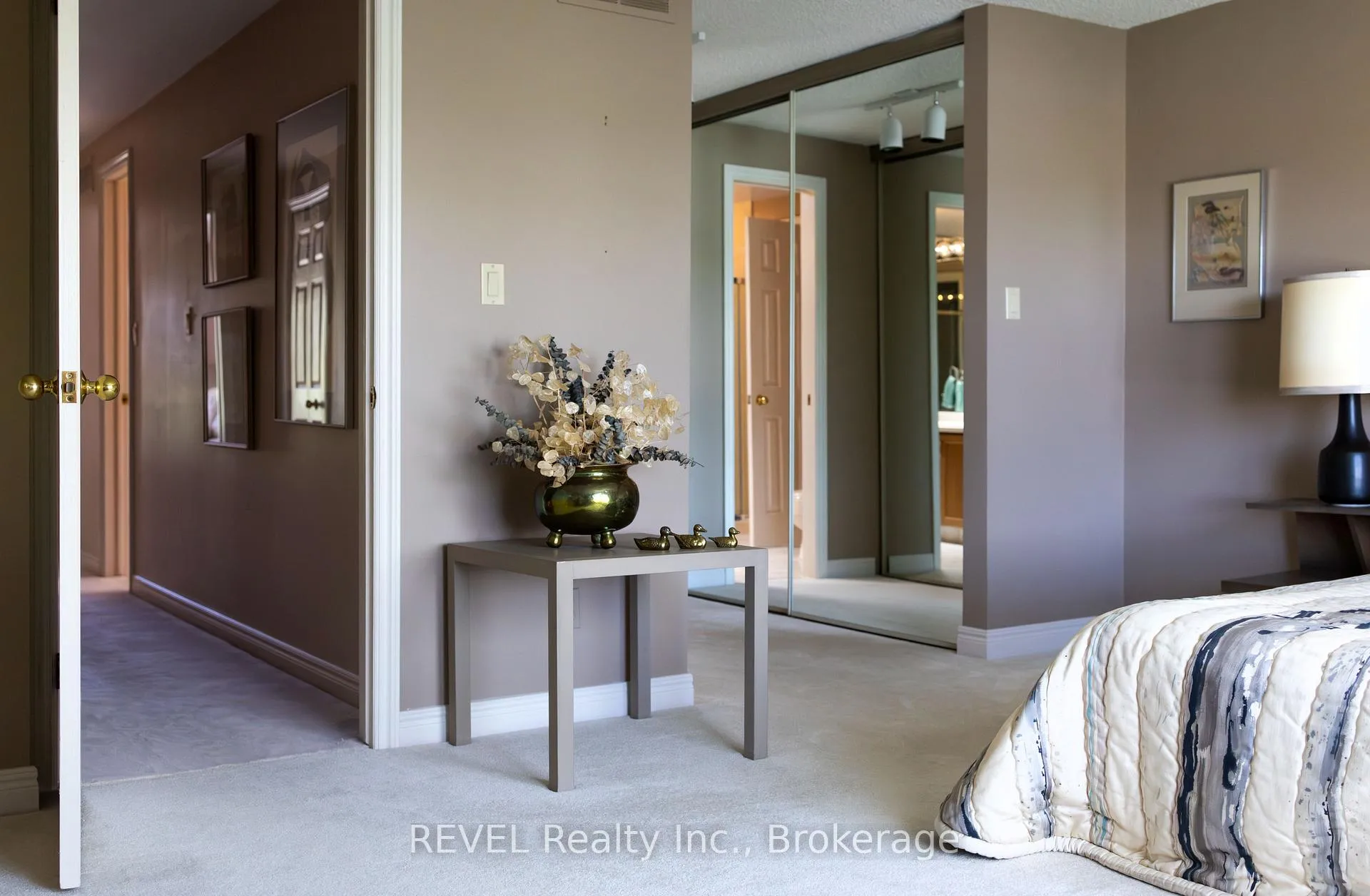 Photo 21 of Unit 23, 5 Carn Castle Gate, St. Catharines, Lakeshore — HOMEH