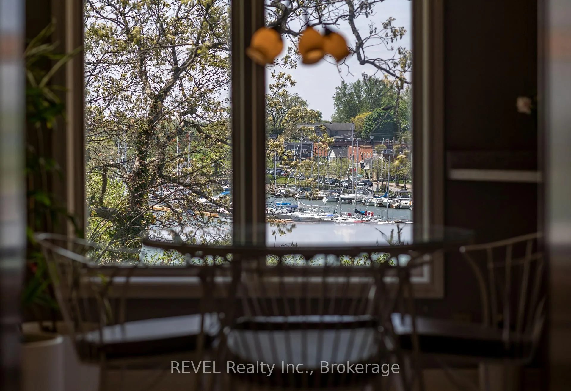 Photo 23 of Unit 23, 5 Carn Castle Gate, St. Catharines, Lakeshore — HOMEH