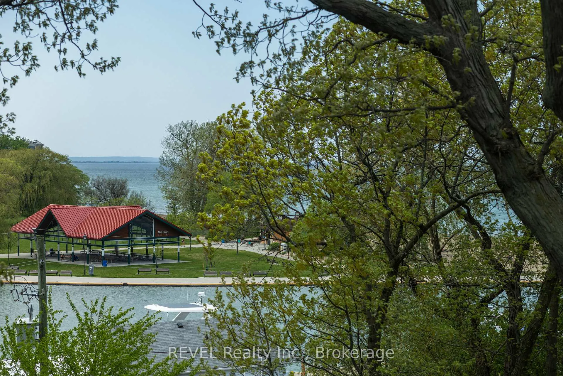 Photo 43 of Unit 23, 5 Carn Castle Gate, St. Catharines, Lakeshore — HOMEH