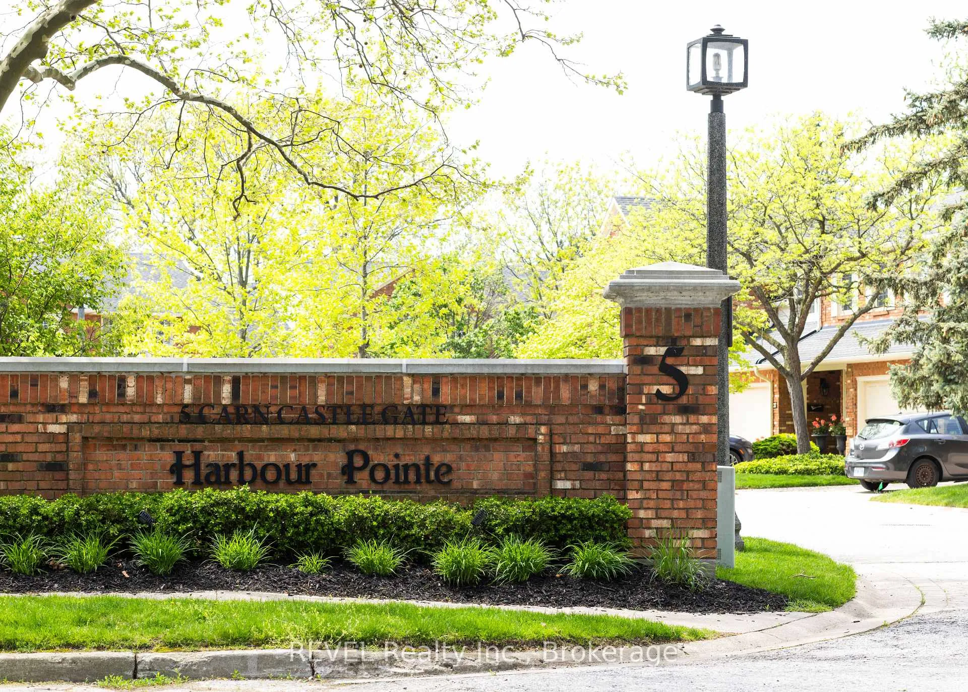 Photo 46 of Unit 23, 5 Carn Castle Gate, St. Catharines, Lakeshore — HOMEH