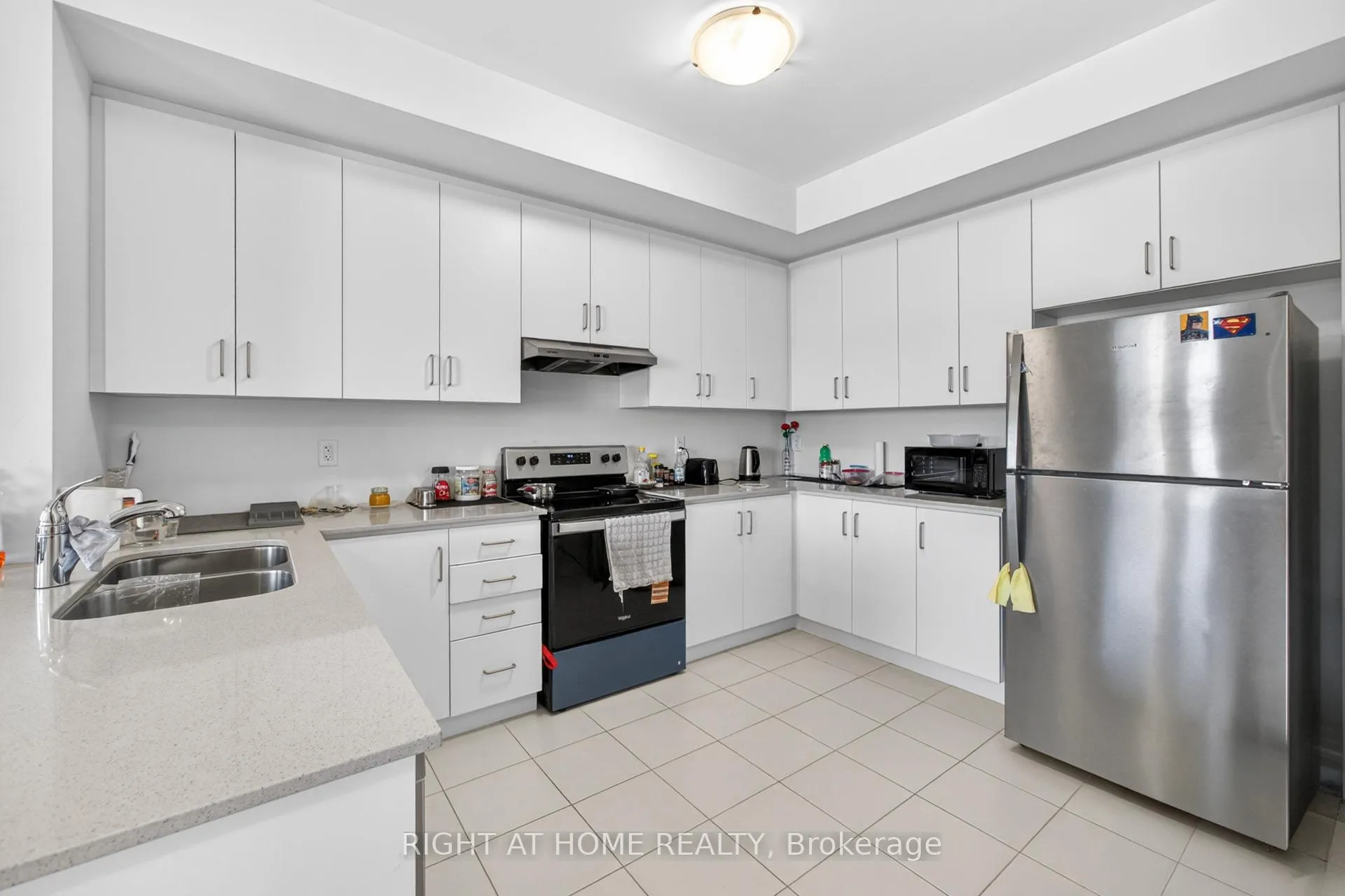 Photo 6 of 24 Monreau Drive, Brampton, Northwest Brampton — HOMEH