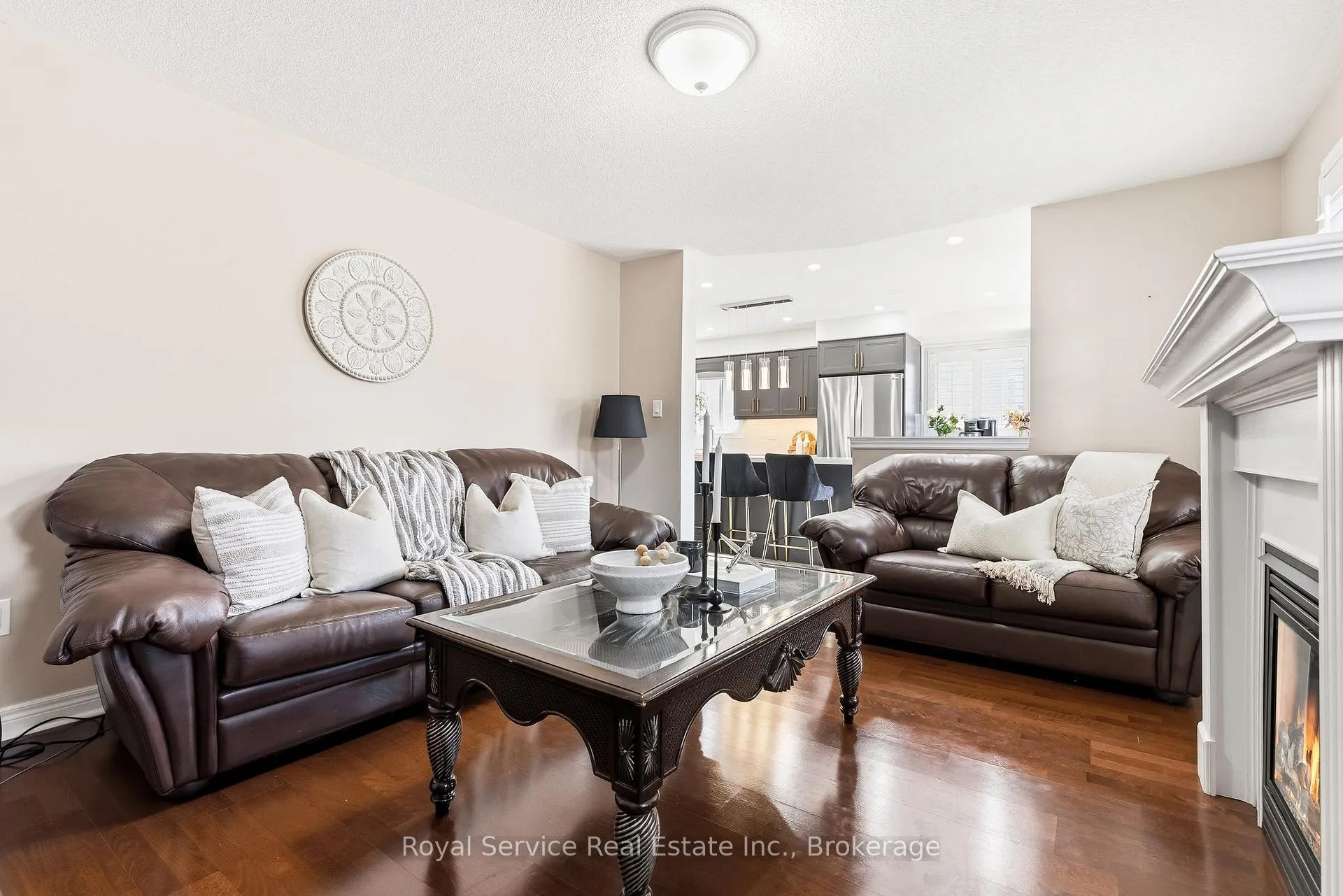 Photo 17 of 101 Rich Crescent, Whitby, Williamsburg — HOMEH