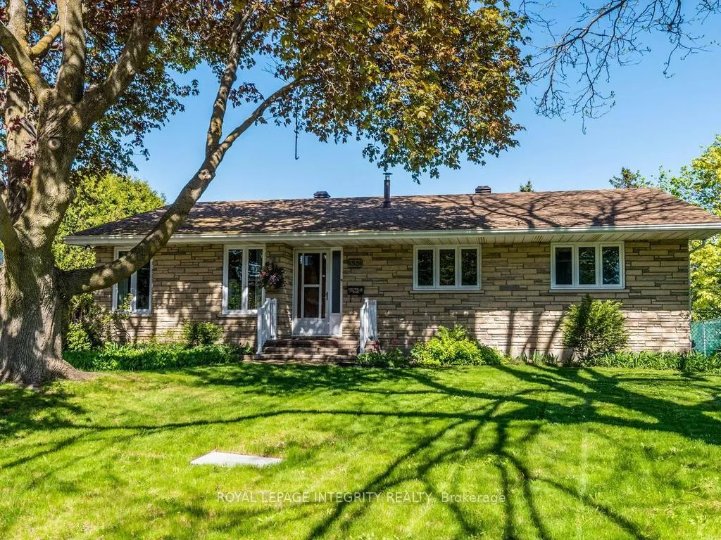 Photo 2 of 55 Overlake Drive, Ottawa, Borden Farm/Stewart Farm/Carleton Heights/Parkwood Hills — HOMEH