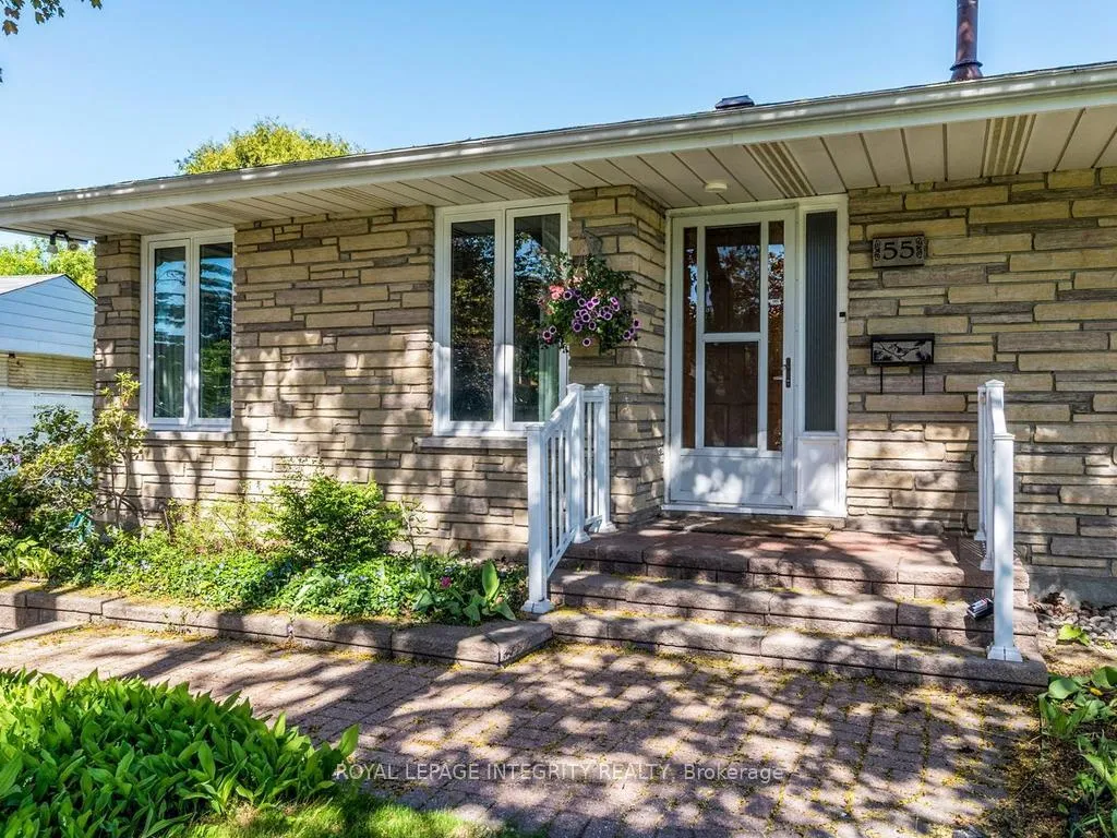 Photo 3 of 55 Overlake Drive, Ottawa, Borden Farm/Stewart Farm/Carleton Heights/Parkwood Hills — HOMEH