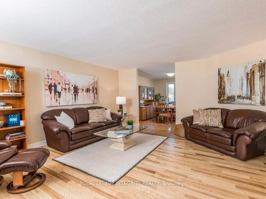 Photo 7 of 55 Overlake Drive, Ottawa, Borden Farm/Stewart Farm/Carleton Heights/Parkwood Hills — HOMEH