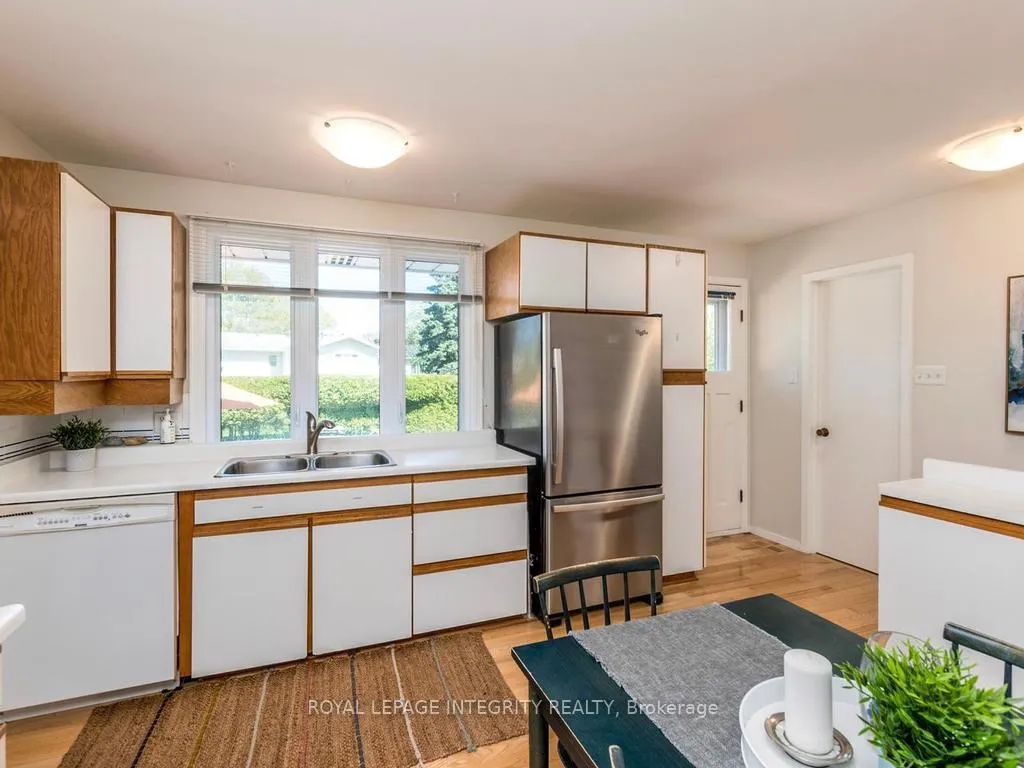Photo 11 of 55 Overlake Drive, Ottawa, Borden Farm/Stewart Farm/Carleton Heights/Parkwood Hills — HOMEH