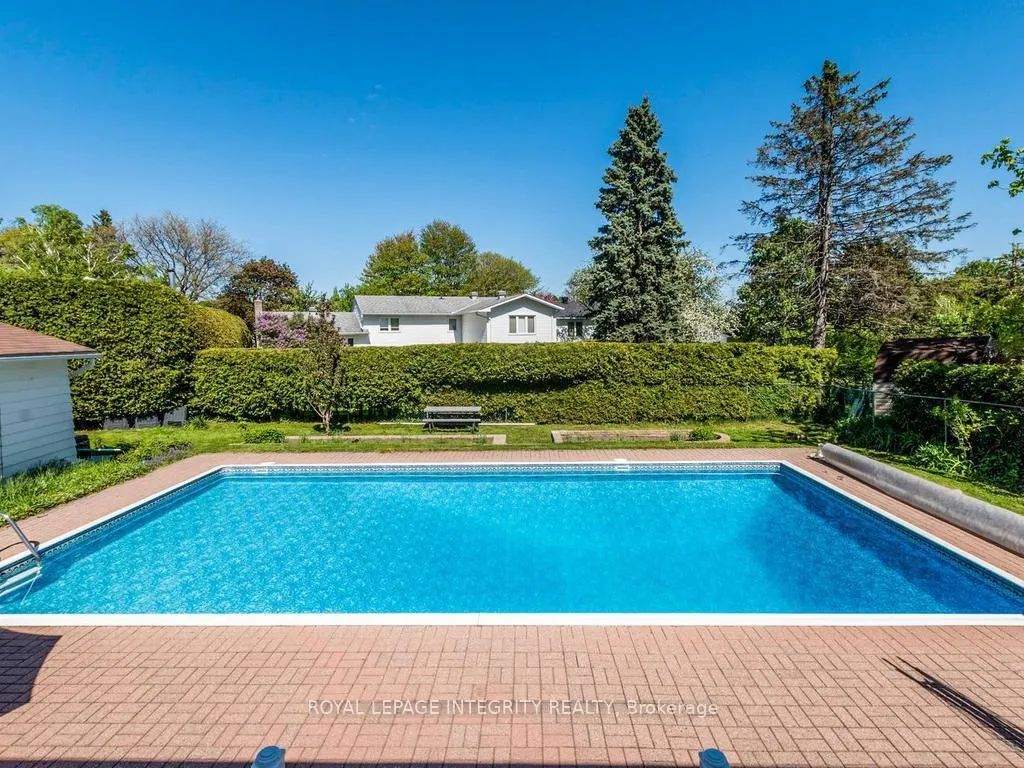 Photo 31 of 55 Overlake Drive, Ottawa, Borden Farm/Stewart Farm/Carleton Heights/Parkwood Hills — HOMEH