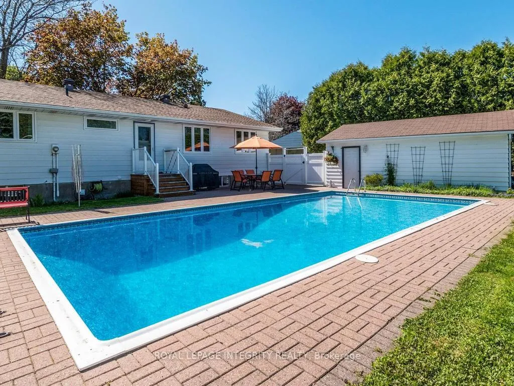 Photo 33 of 55 Overlake Drive, Ottawa, Borden Farm/Stewart Farm/Carleton Heights/Parkwood Hills — HOMEH