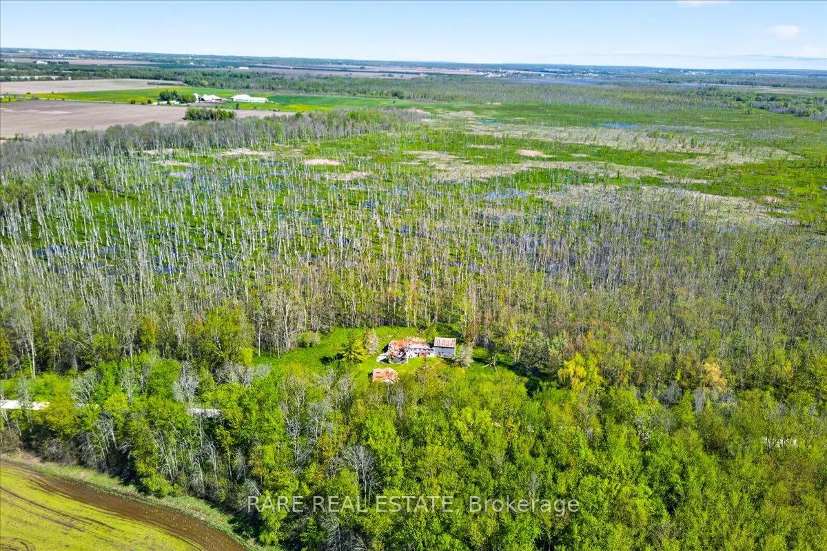 Photo 4 of 4314 Conc 2 Sunnidale Road, Clearview, Rural Clearview — HOMEH