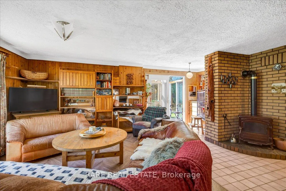 Photo 9 of 4314 Conc 2 Sunnidale Road, Clearview, Rural Clearview — HOMEH
