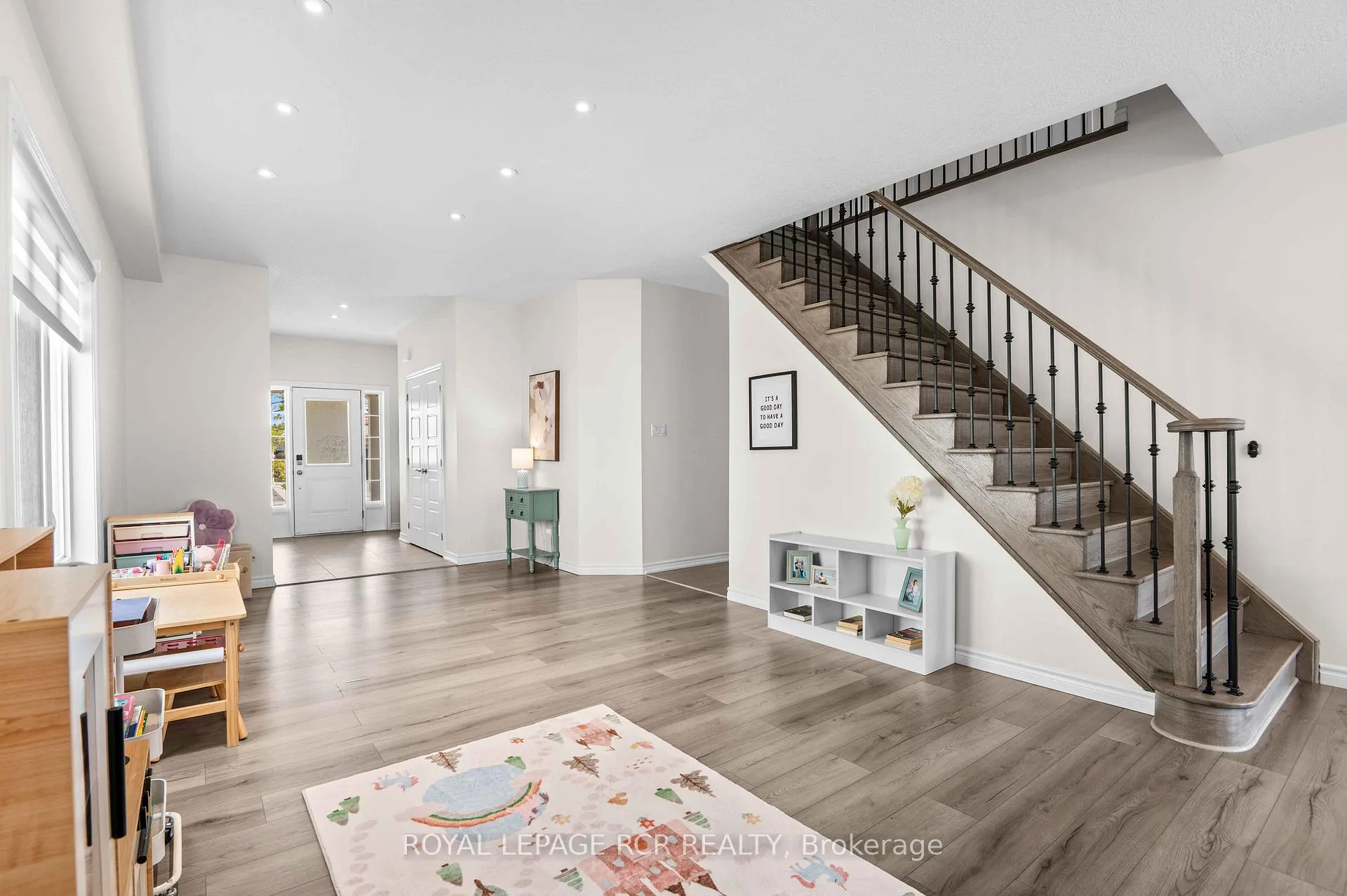Photo 8 of 8 Jones Street, New Tecumseth, Alliston — HOMEH
