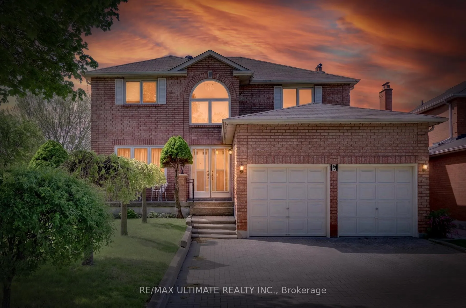 Photo 1 of 9 Avoca Drive, Markham, Village Green-South Unionville — HOMEH