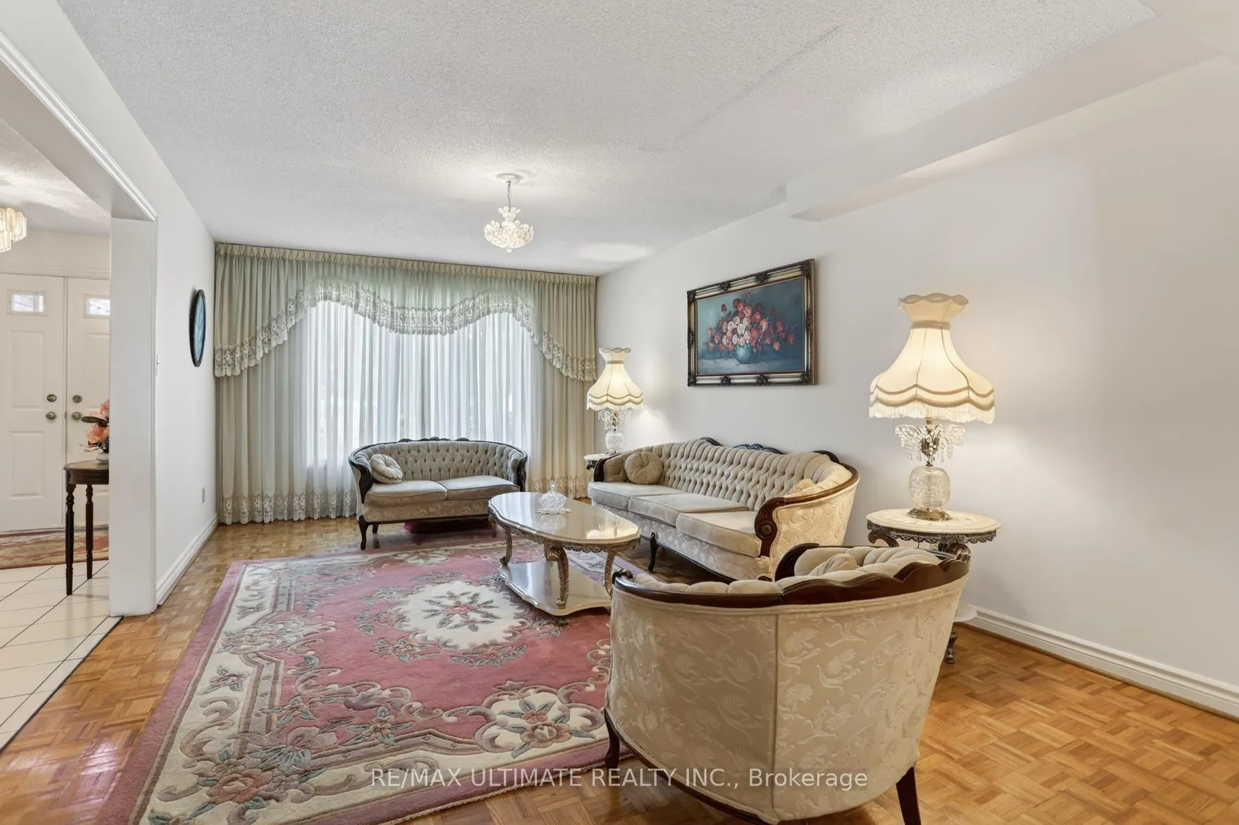 Photo 7 of 9 Avoca Drive, Markham, Village Green-South Unionville — HOMEH