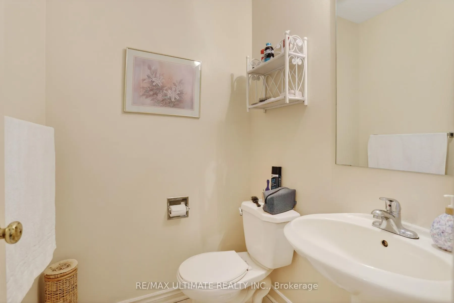 Photo 15 of 9 Avoca Drive, Markham, Village Green-South Unionville — HOMEH