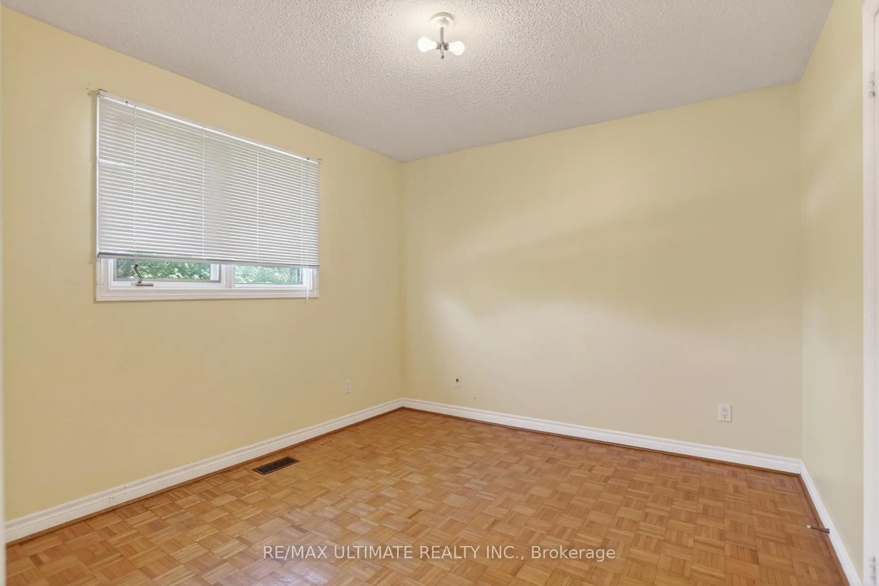 Photo 30 of 9 Avoca Drive, Markham, Village Green-South Unionville — HOMEH